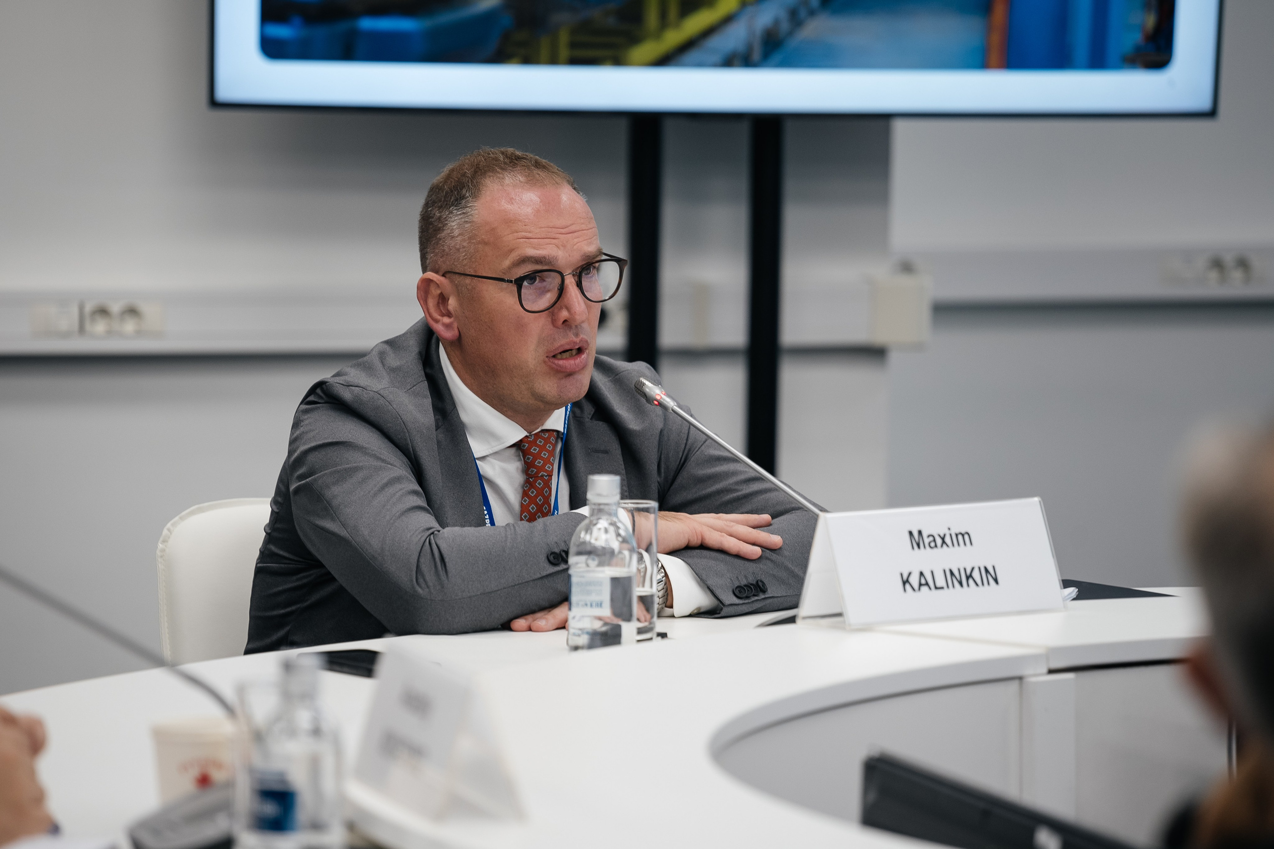 Официальный. Главная