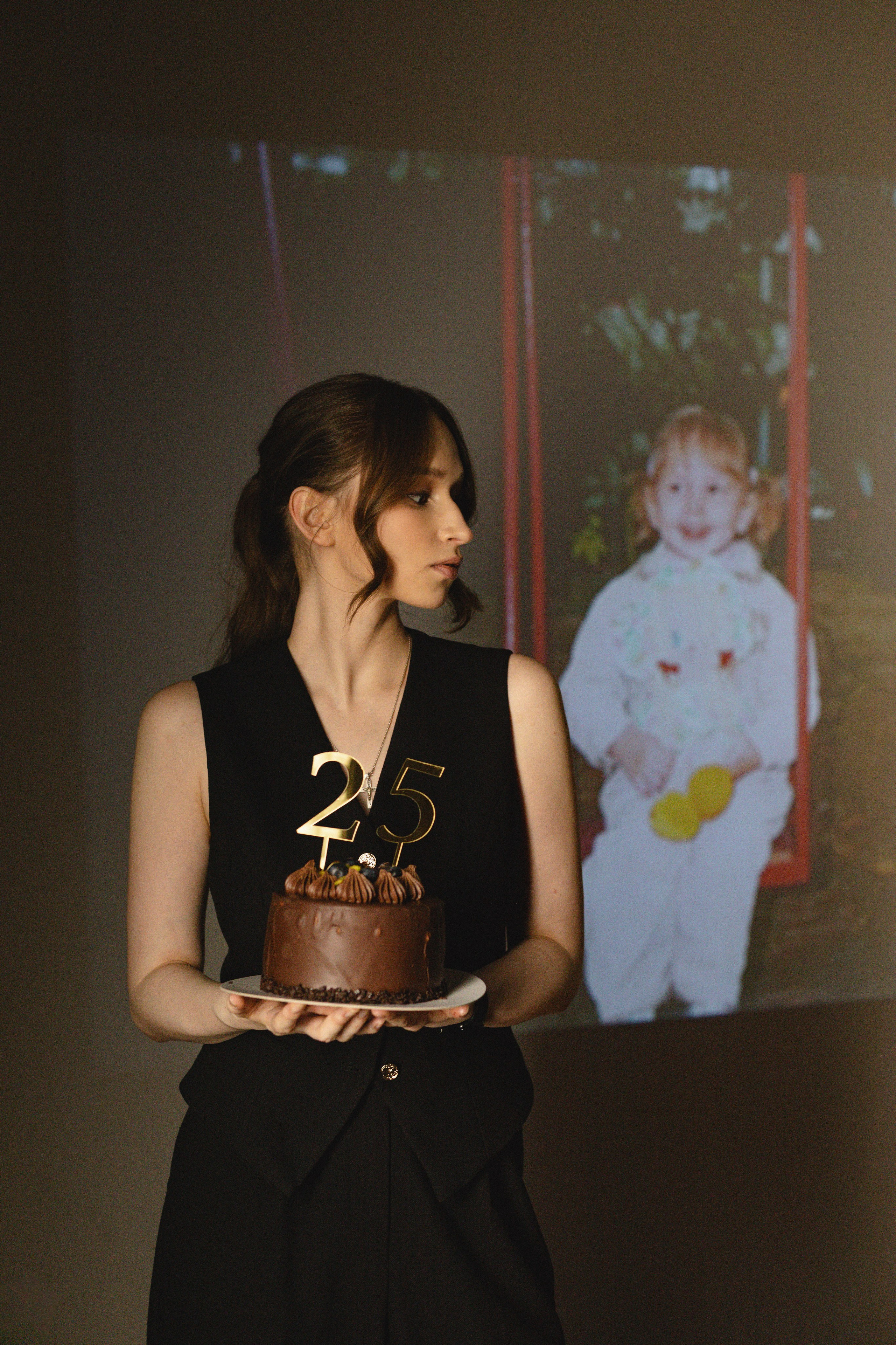 Ксения | съемка с проектором. Кузьмина Анастасия — контент-фотограф | Москва