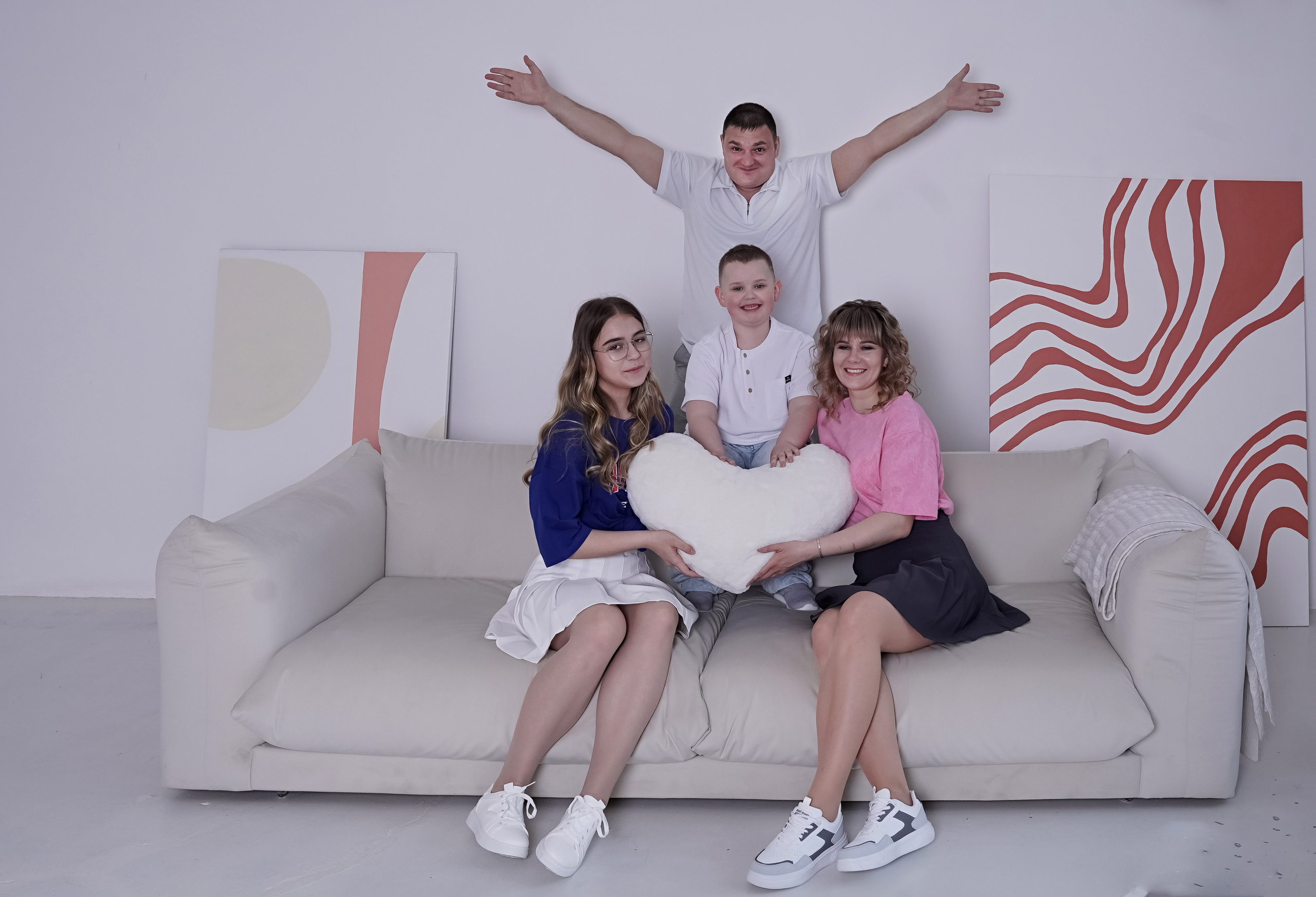 Анастасия +. Студийный и портретный фотограф в САНКТ-ПЕТЕРБУРГЕИрина Махаон