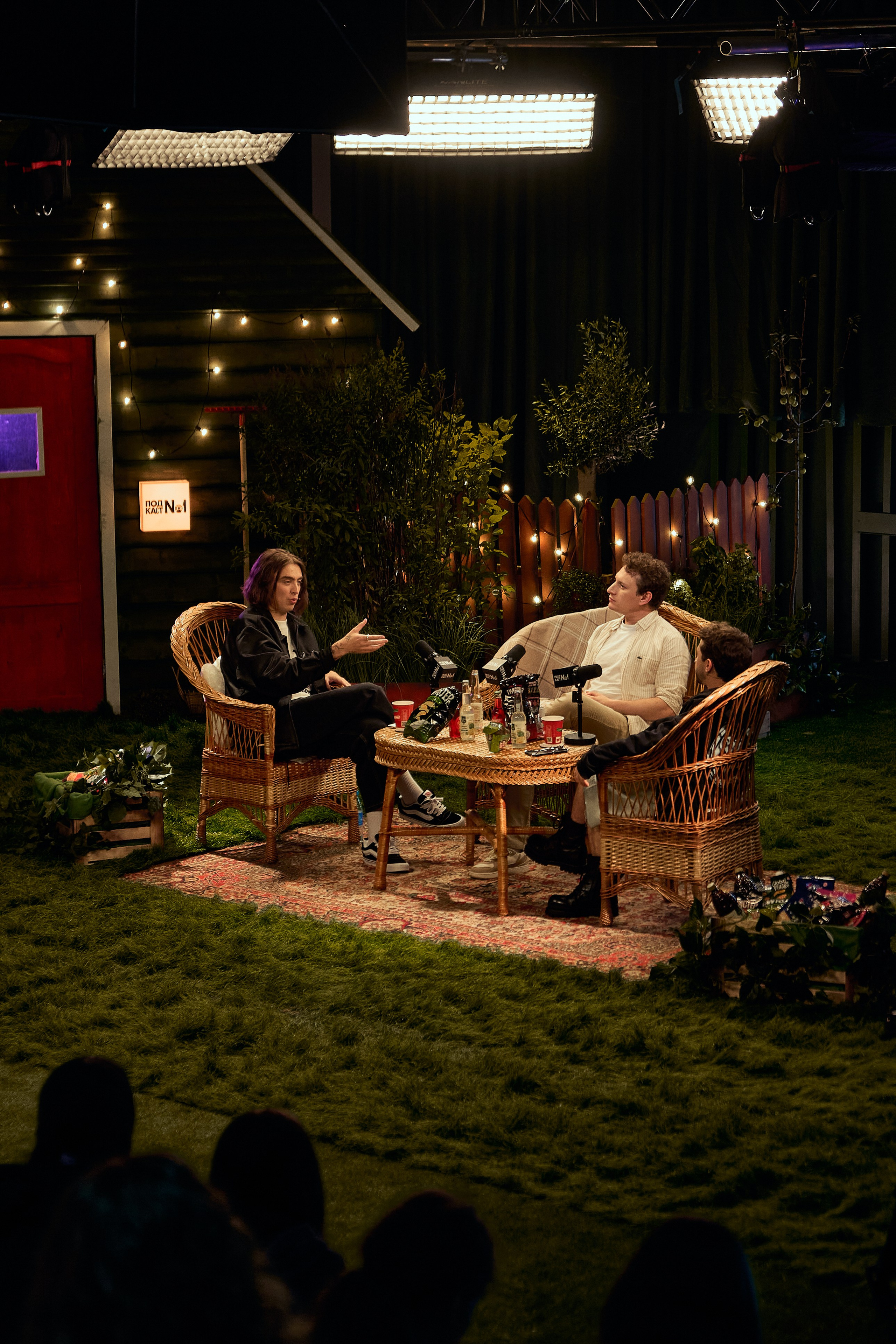 Бэстейдж «Летний подкаст № 1». Главная