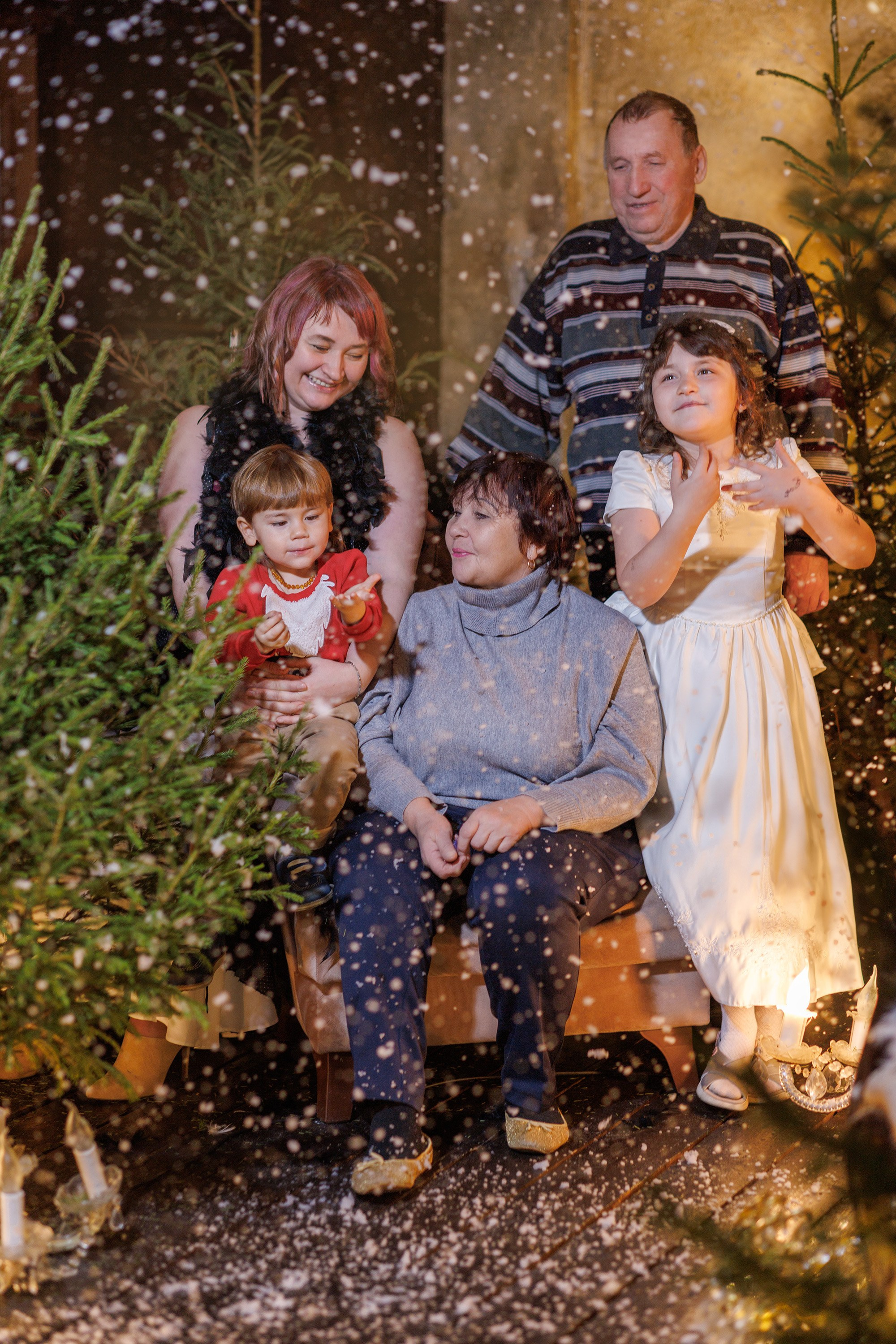 Новогодняя семейная фотосессия в студии Екатеринбург. Фотограф Ерохина Светлана — фотосессии в Екатеринбурге