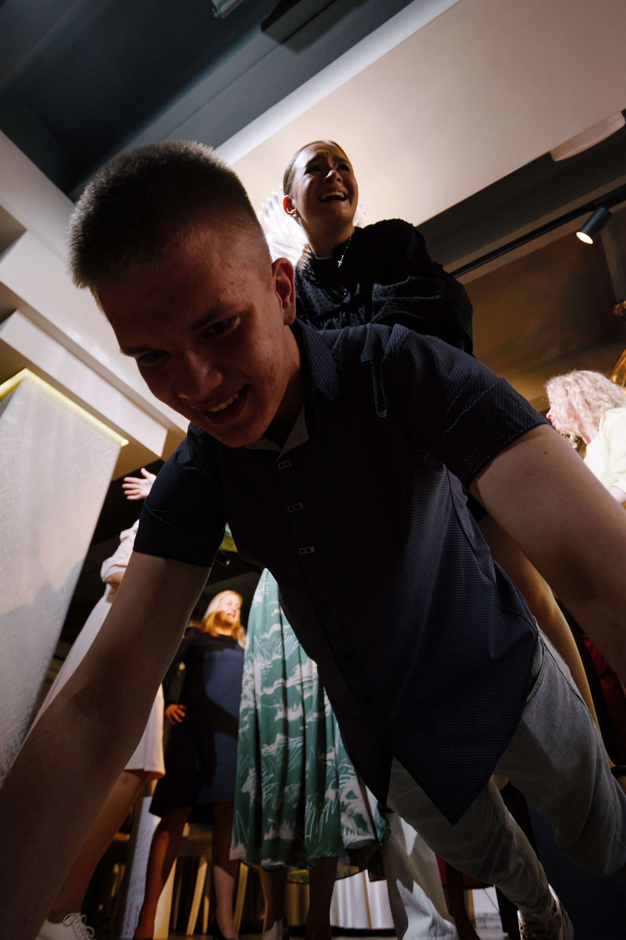 Выпускной 11кл. Портретный и свадебный фотограф в Екатеринбурге Владимир ЛузинЛузин