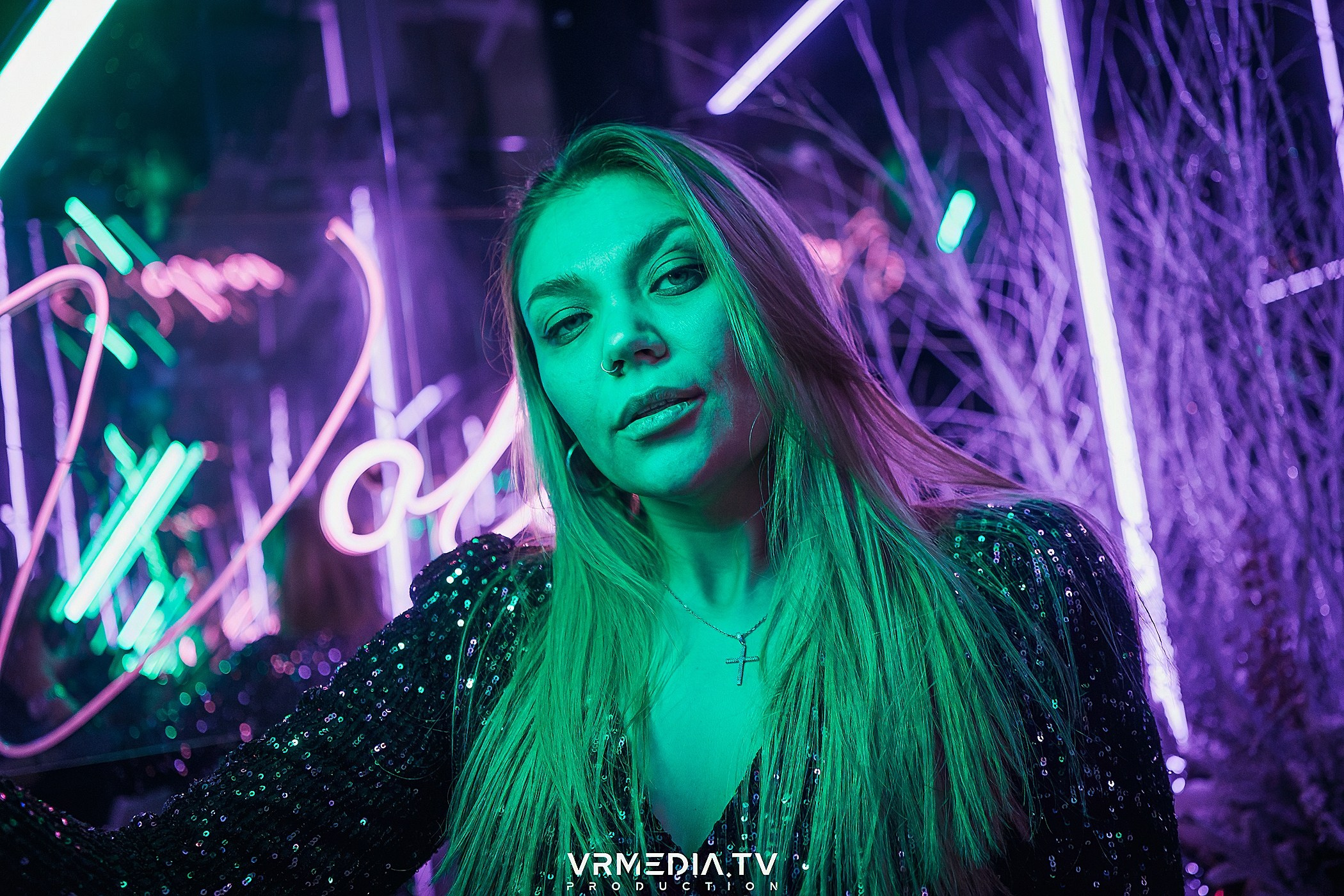 НОВОГОДНЯЯ РАЗМИНКА в караоке-баре «Volna»