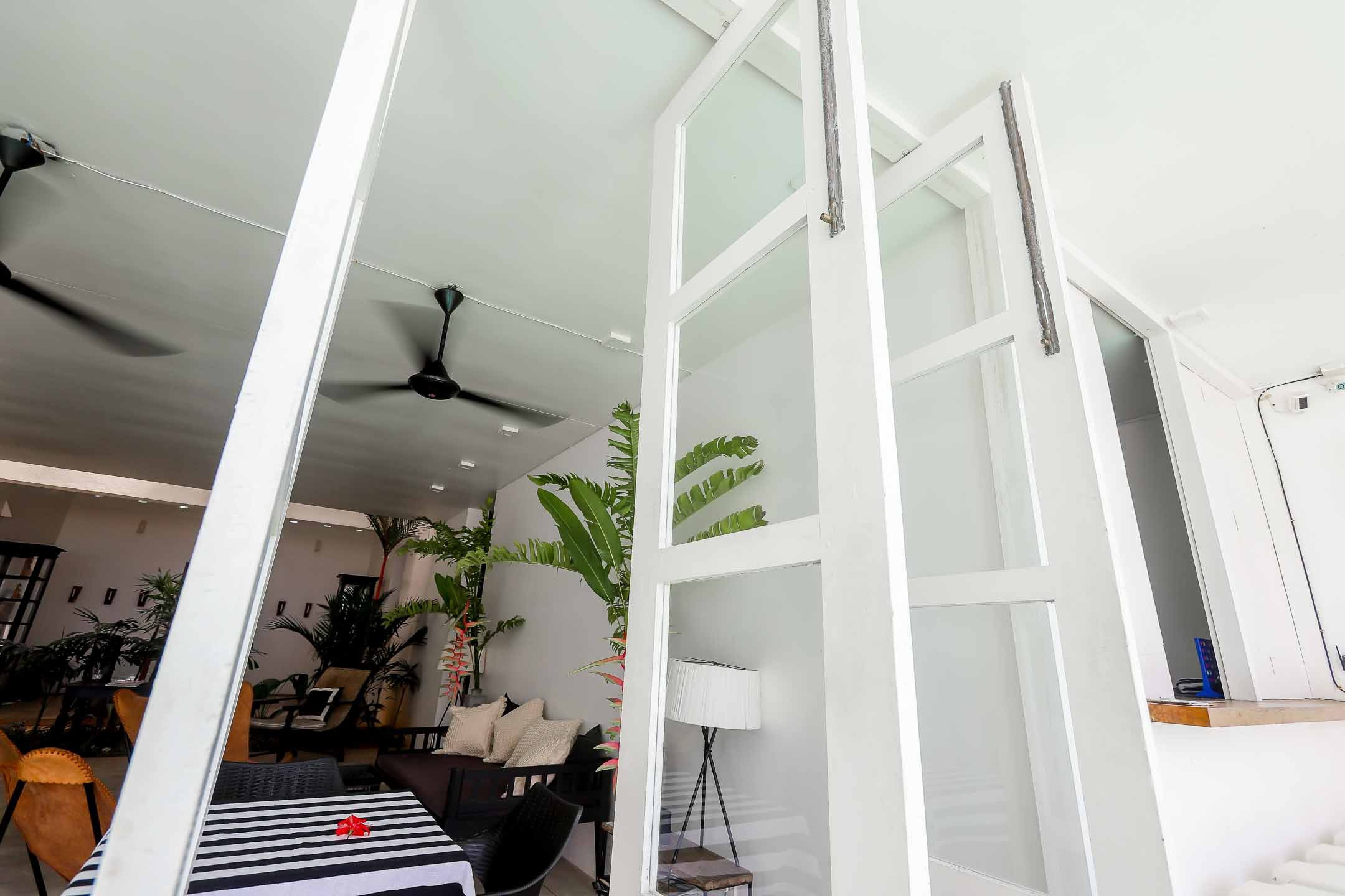 Отель пляж Хабарадува. Фотограф на Шри-Ланке