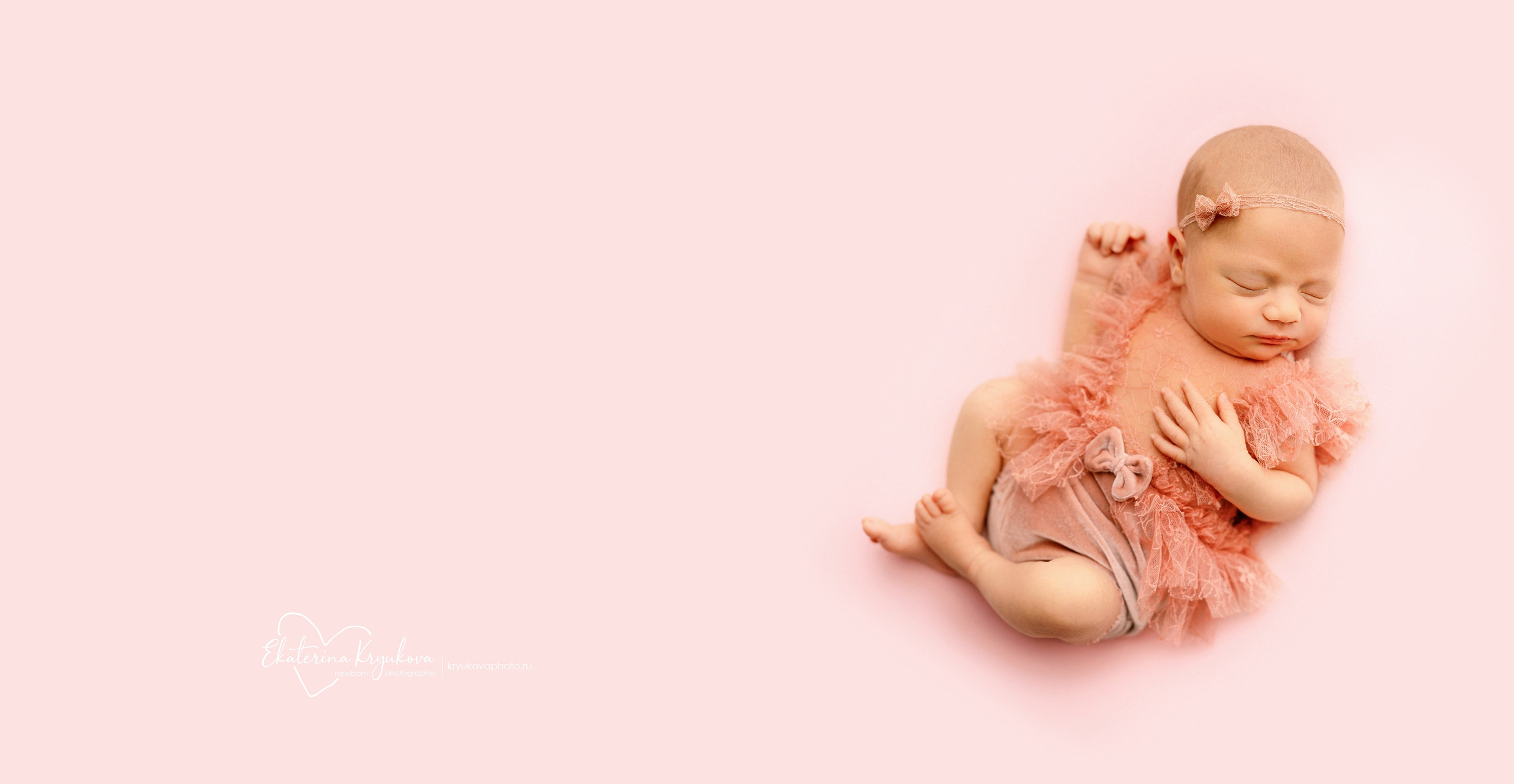Варвара 15на15 — второй вариант. Фотограф новорожденных Краснодар — Екатерина Крюкова
