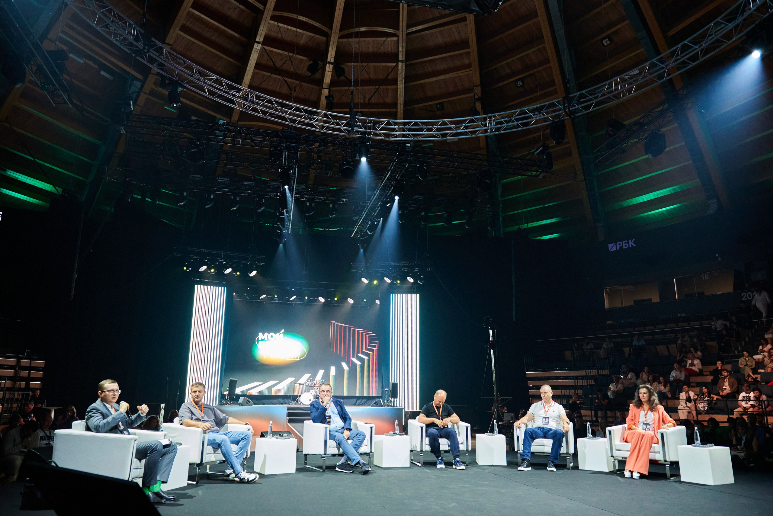 Мой бизнес FORUM. Иван Ступа, репортажный фотограф в Санкт-Петербурге и Ленинградской области