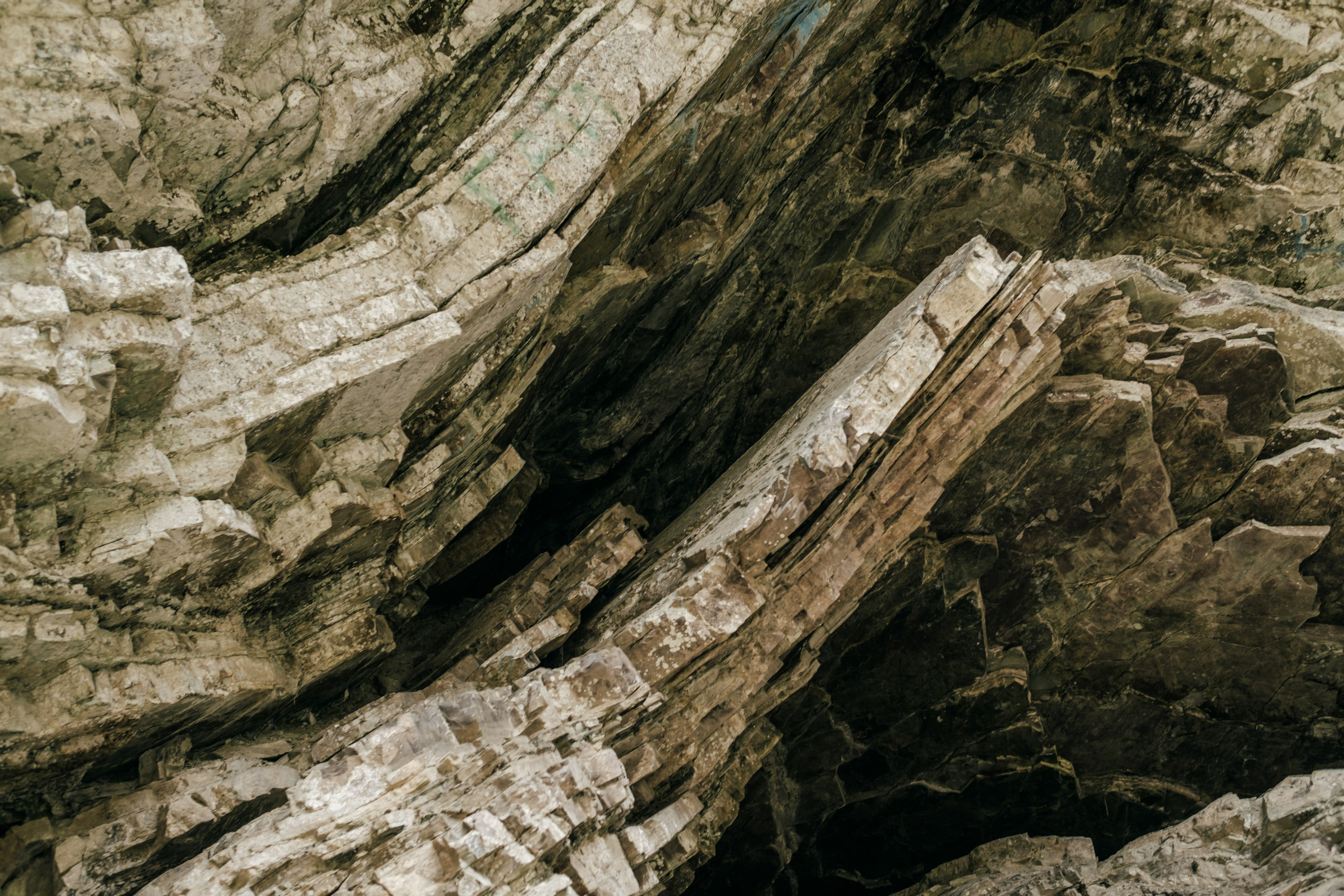 Фестиваль Братья Зима 2024, поход в горы. Фотограф в Москве Максим Скоробогатов