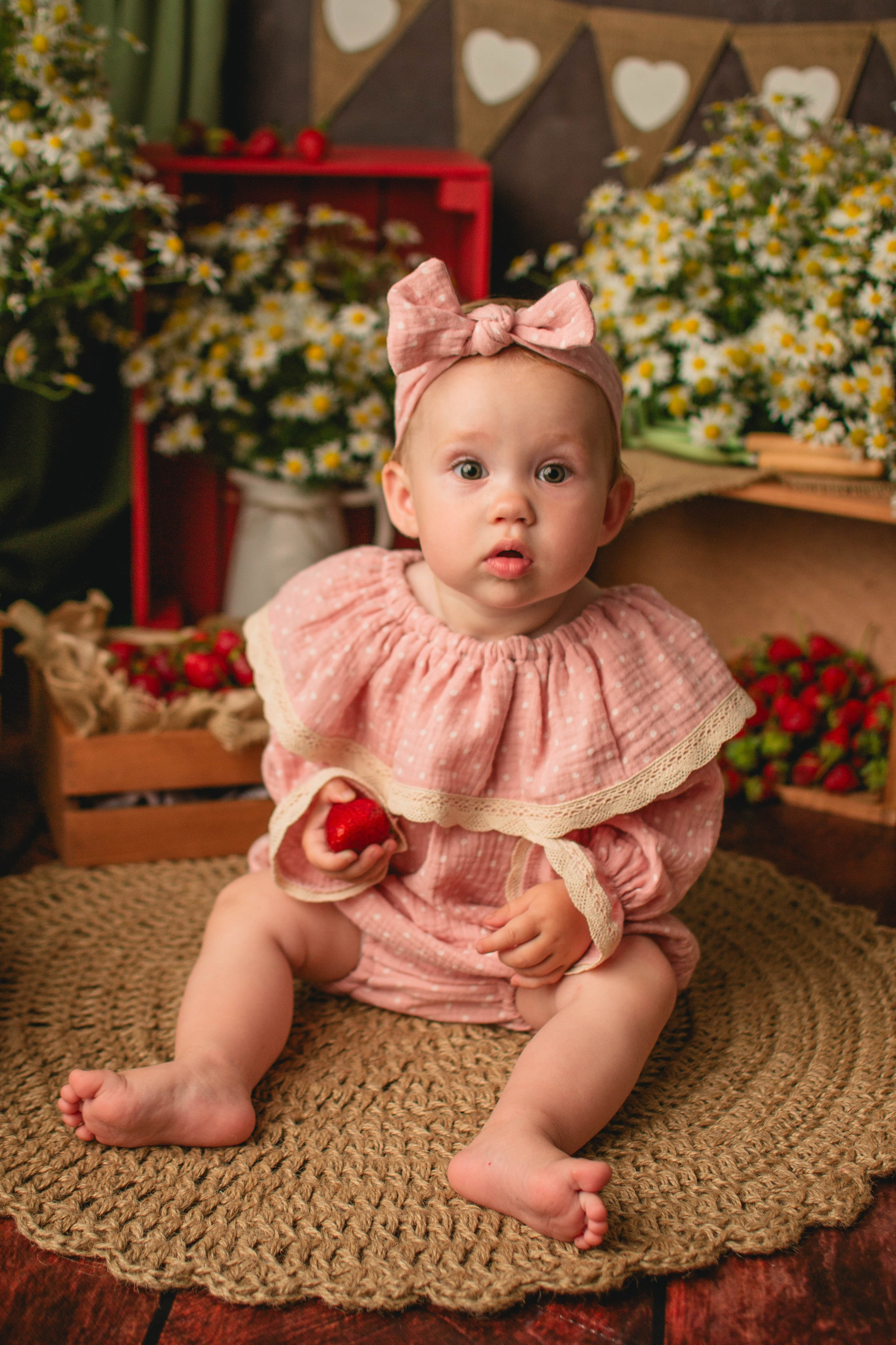 Клубничный. Фотограф новорождённых в Санкт-Петербурге Наталья Булгакова