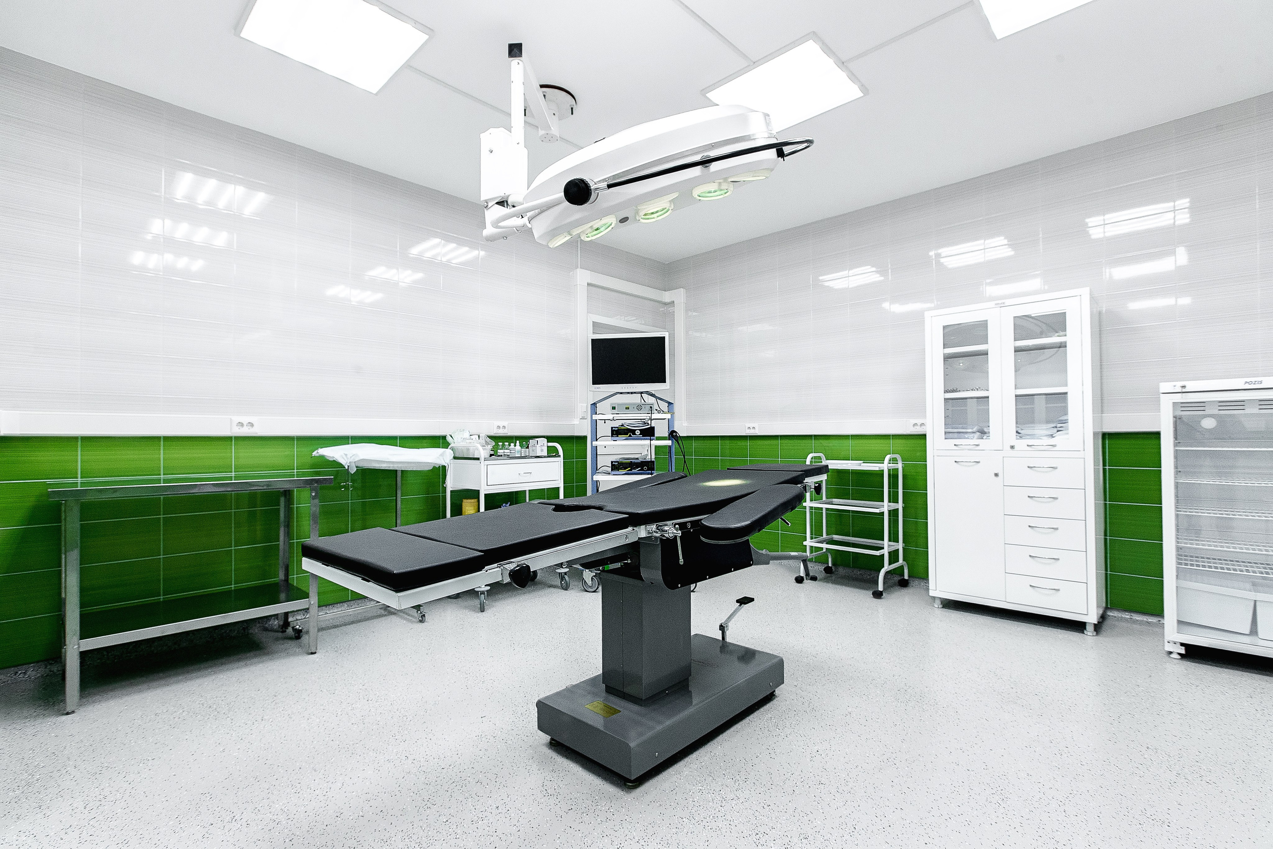 Фотография хирургического бокса в медицинском центре Москва.