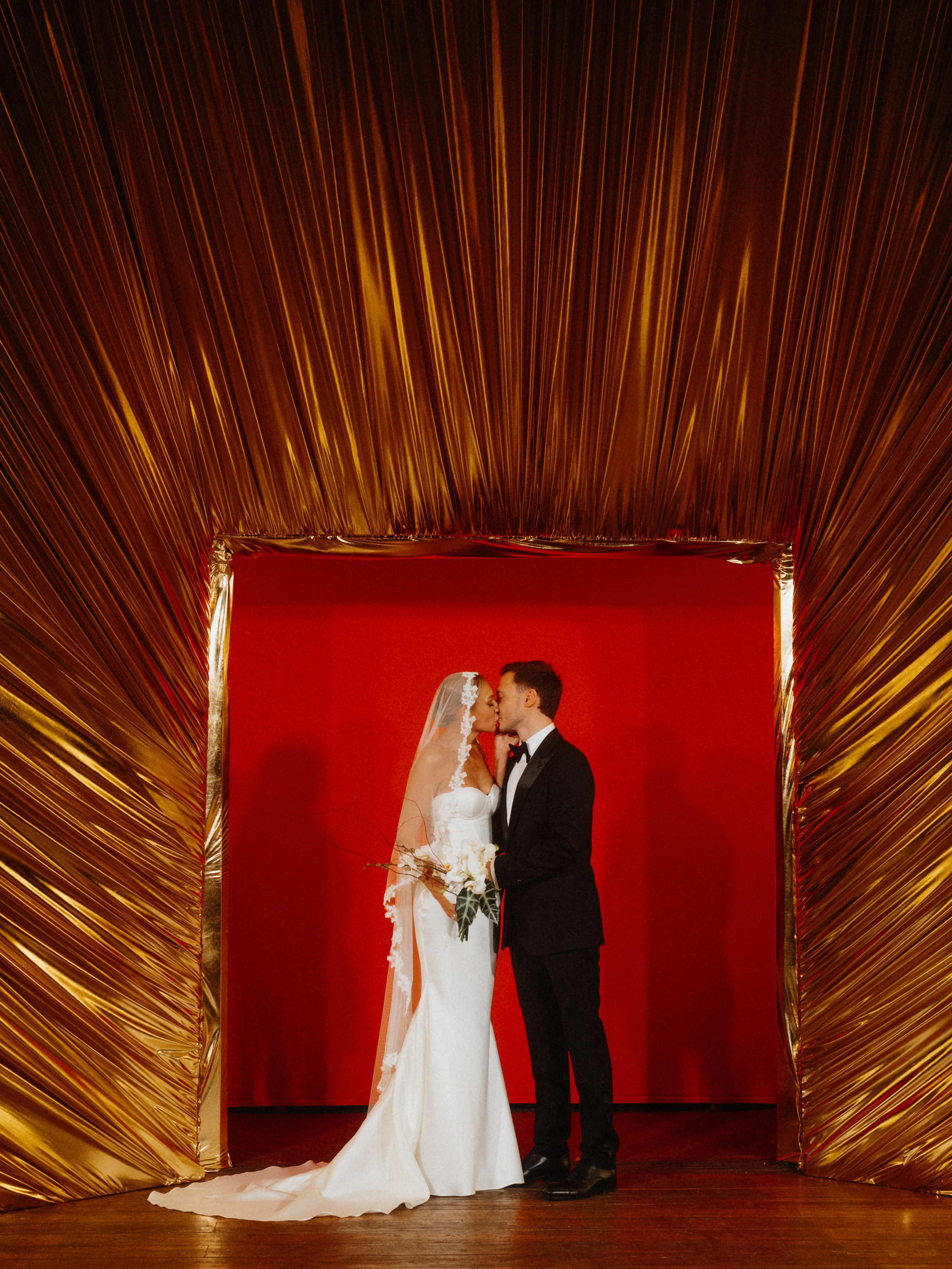 Форма любви. Свадебный фотограф Саша Базенко