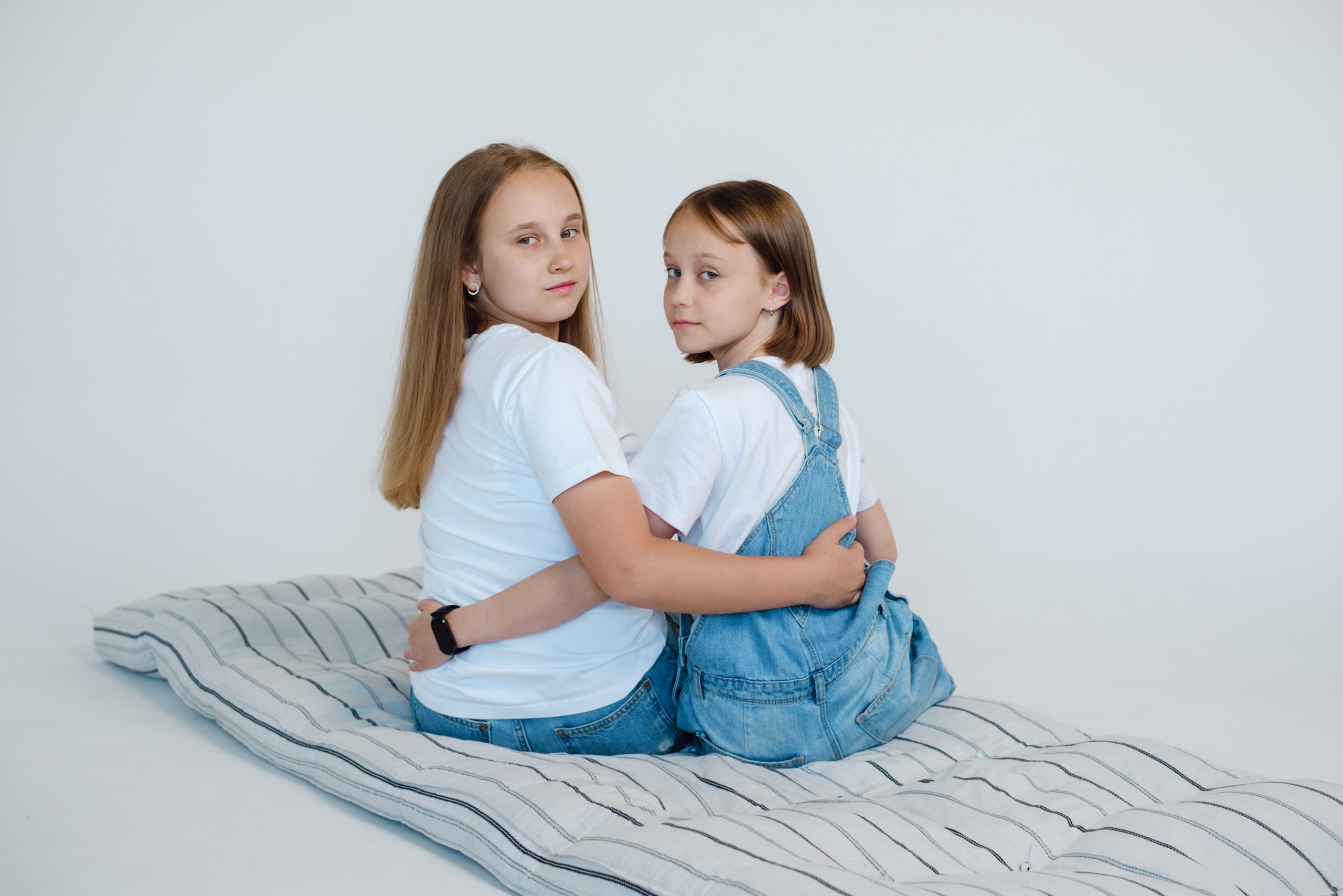 Арина и Анна. Семейный, репортажный, арт, предметный фотограф в Липецке Олеся Межова