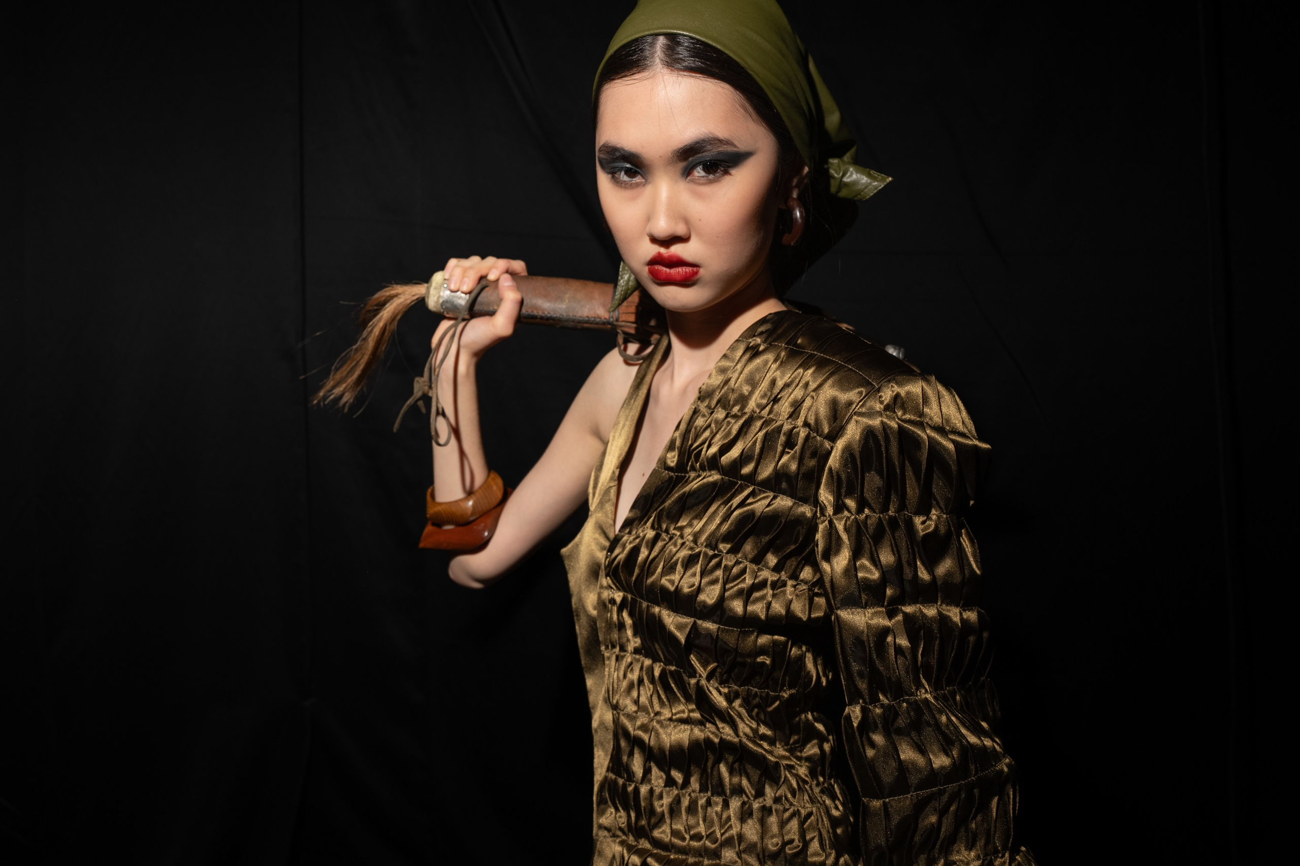 Visa Fashion week Almaty Backstage Day 3. Сайт Алматинского НЮ АРТ, будуар и фэшн фотографа Дениса Карпенко