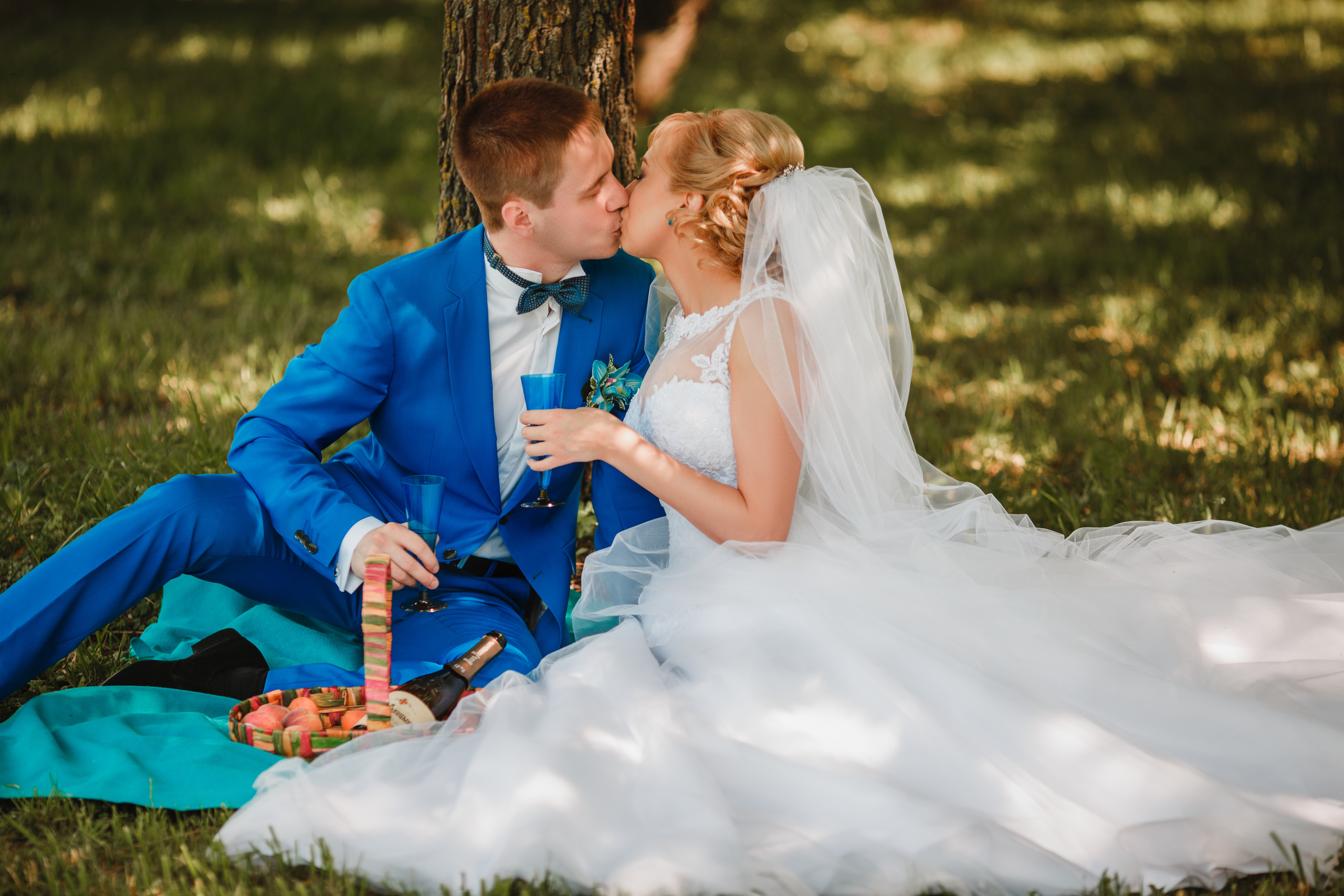 Свадебный поцелуй