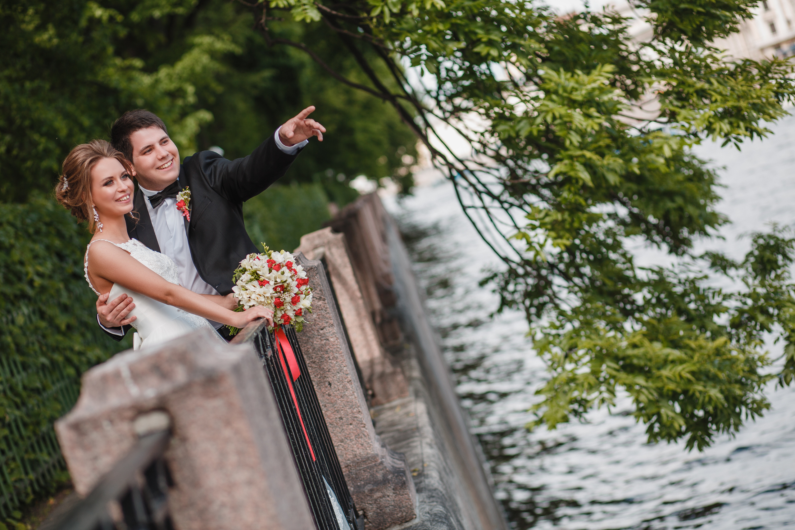 Свадебное фото Летний Сад