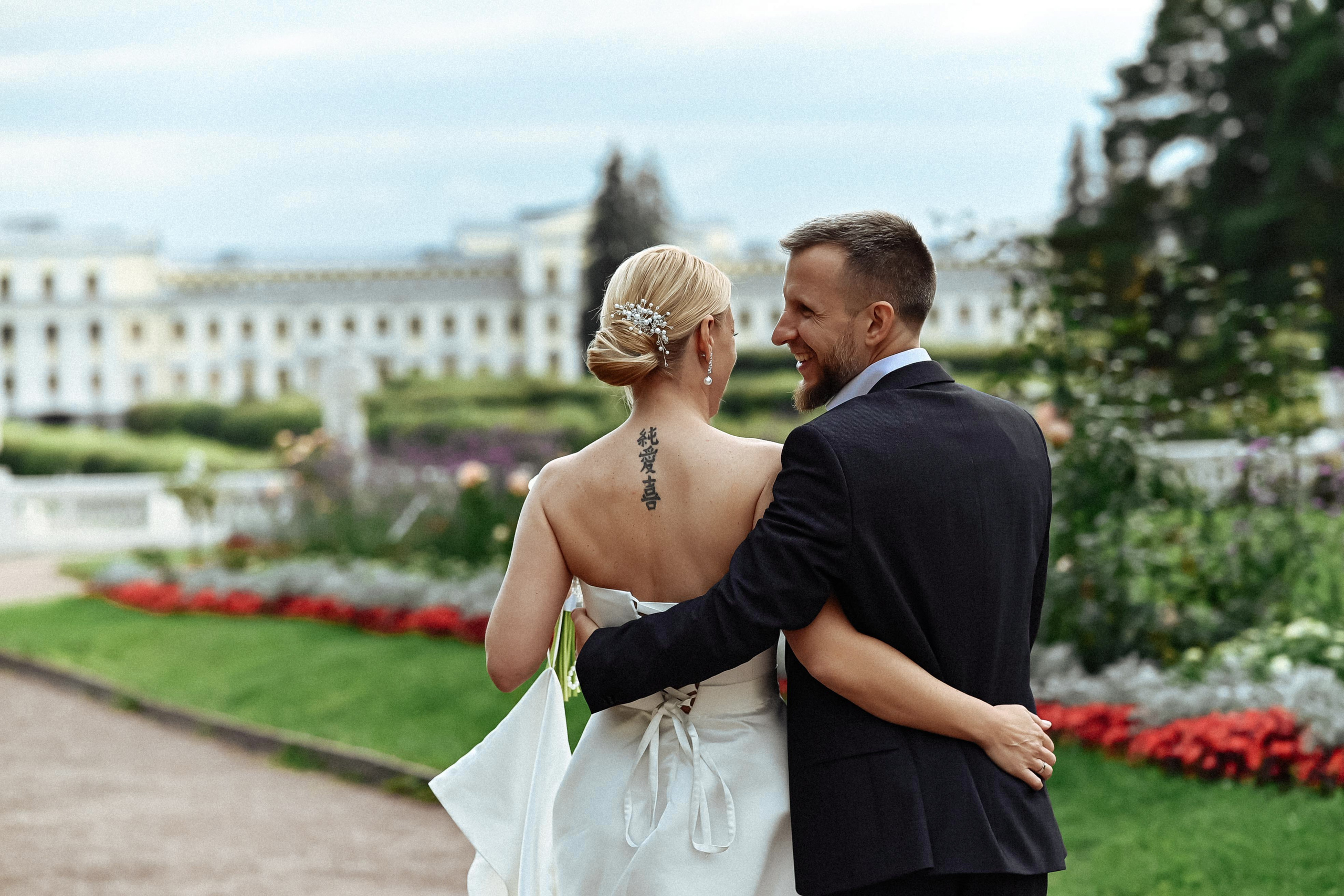 Свадьба Кутузовский загс и Архангельское. Анастасия Петрович фотограф, фотокорреспондент в Москве и Санкт-Петербурге. Фотосъёмка репортажа, мероприятия, корпоративная съёмка, контент