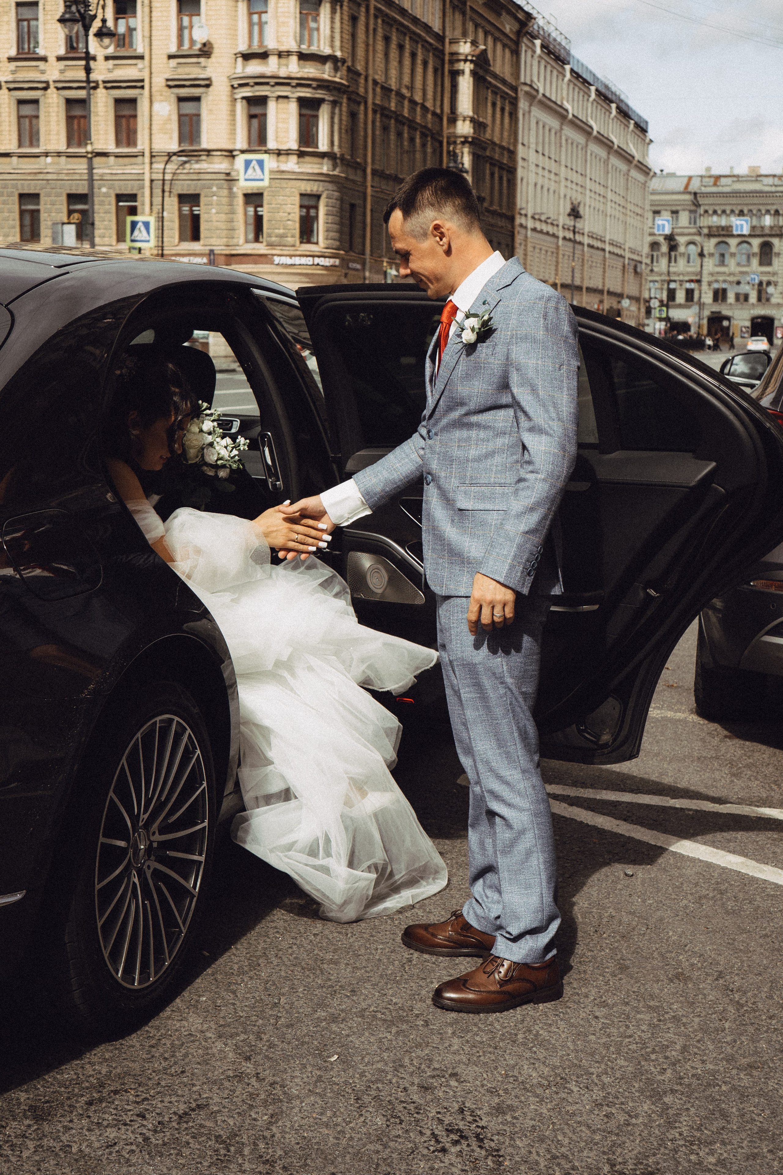 СВАДЕБНАЯ ПРОГУЛКА РЕСТОРАН МЫ ЖЕ НА ТЫ И ФОТОСЕССИИЯ С АВТОМОБИЛЕМ. Профессиональный фотограф, Санкт-Петербург — Виктория Богомолова