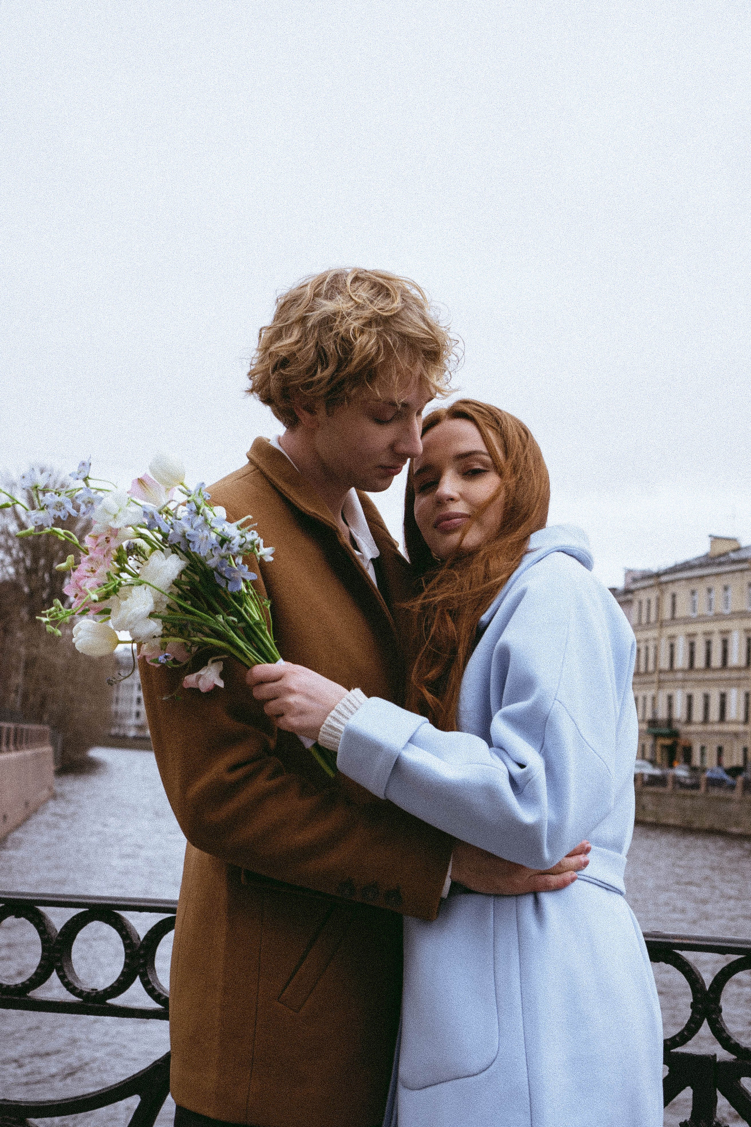 СВАДЕБНАЯ ПРОГУЛКА ПО ПЕТРОГРАДКЕ ВЕСНОЙ (ФОТОСЕССИИЯ ПАРЫ СВАДЕБНАЯ). Профессиональный фотограф, Санкт-Петербург — Виктория Богомолова