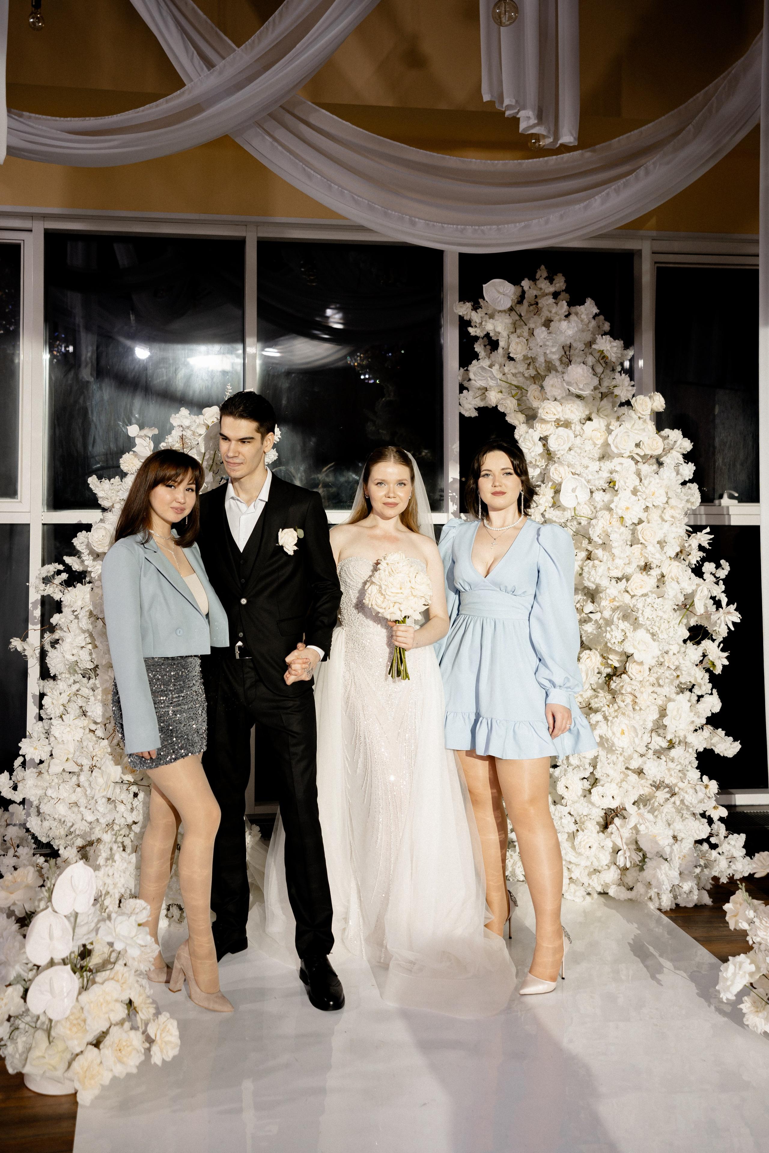 СВАДЕБНАЯ СЬЕМКА СБОРОВ В ОТЕЛЕ И ВЫЕЗД НА ЦЕРЕМОНИЮ (СНЯТО В СИБИРЕ В НИЖНЕВАРТОВСКЕ). Профессиональный фотограф, Санкт-Петербург — Виктория Богомолова