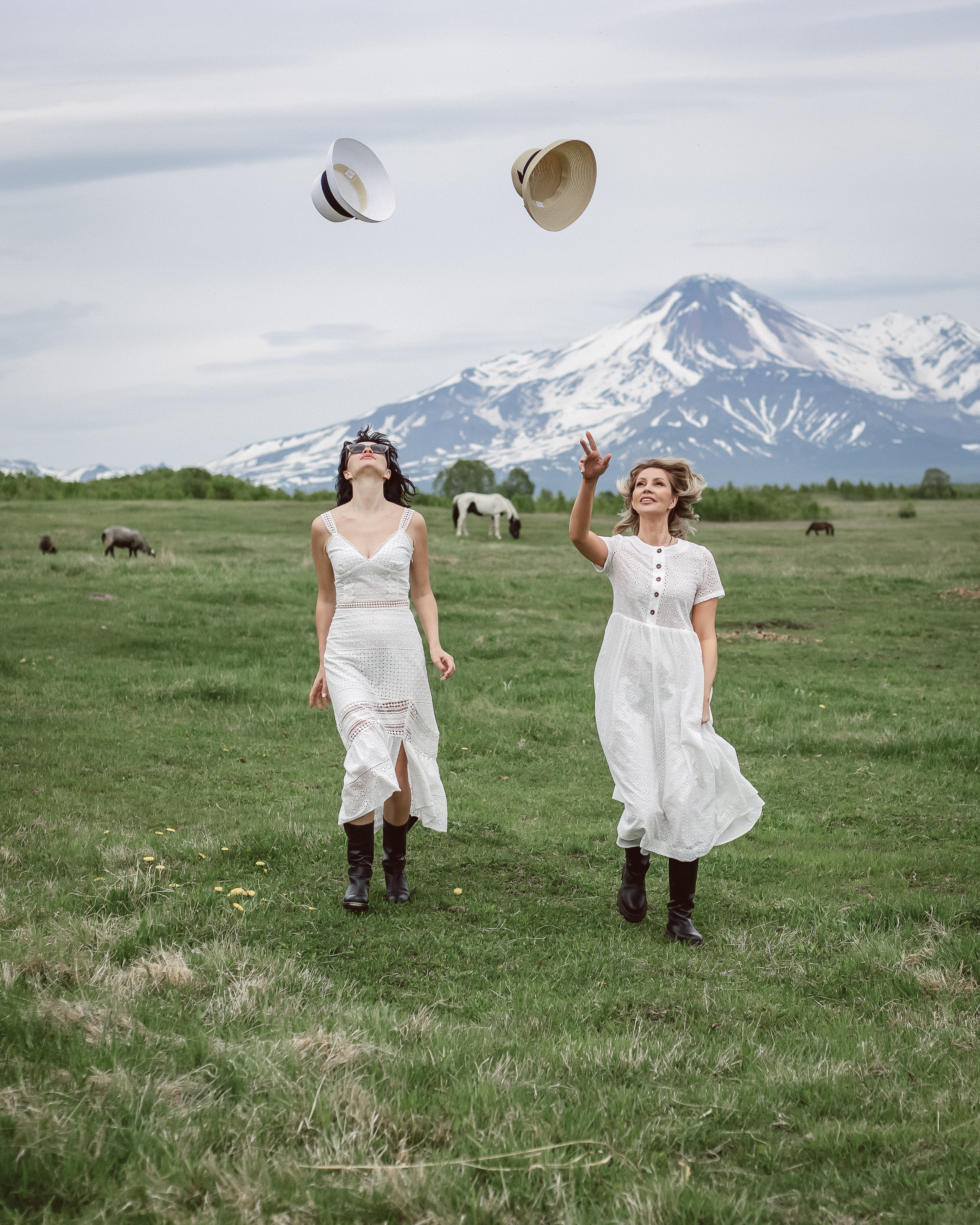 Магазин женской одежды. Свадебный и семейный Фотограф на Камчатке (love story, портрет, контент, беременность) Елена Великовская