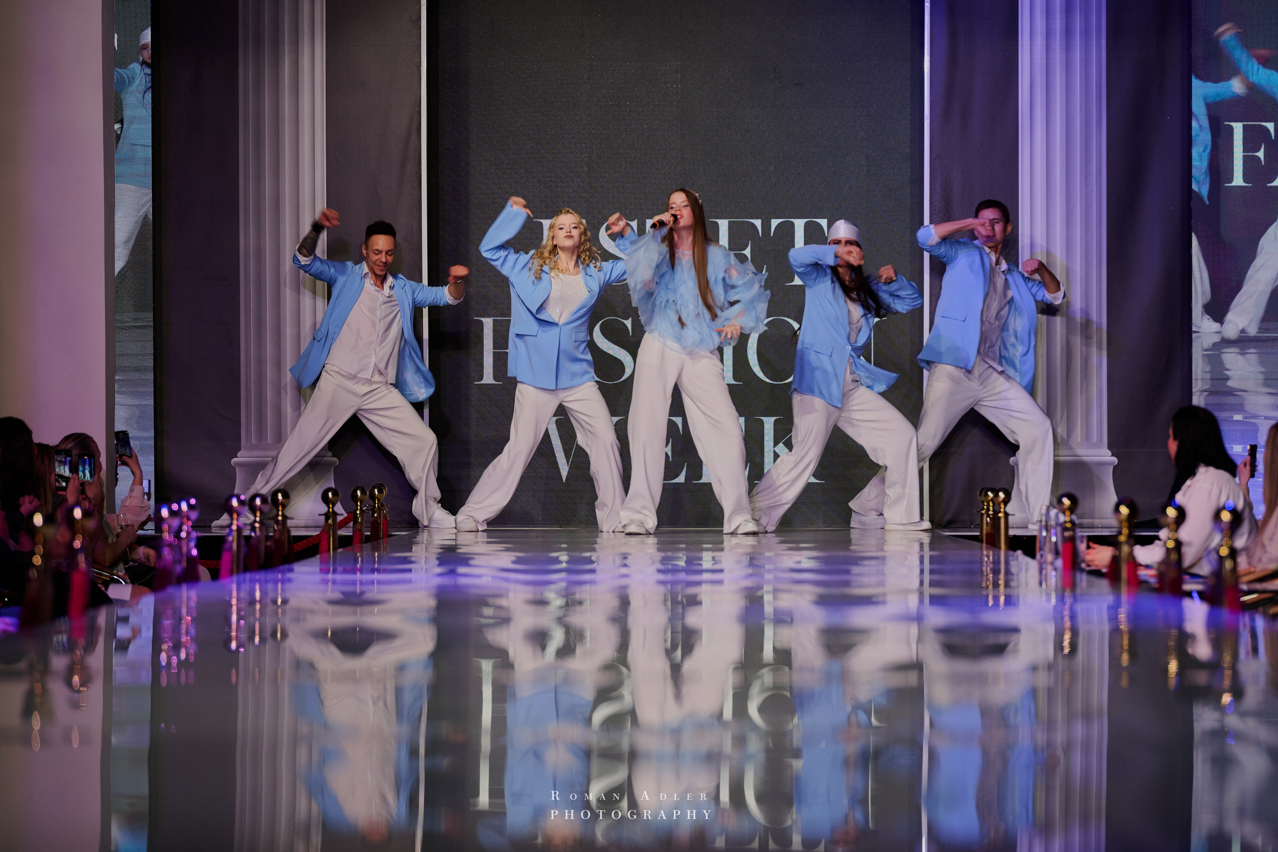 ESTET FASHION WEEK ВЕСНА — 2025. Фотограф Роман Адлер