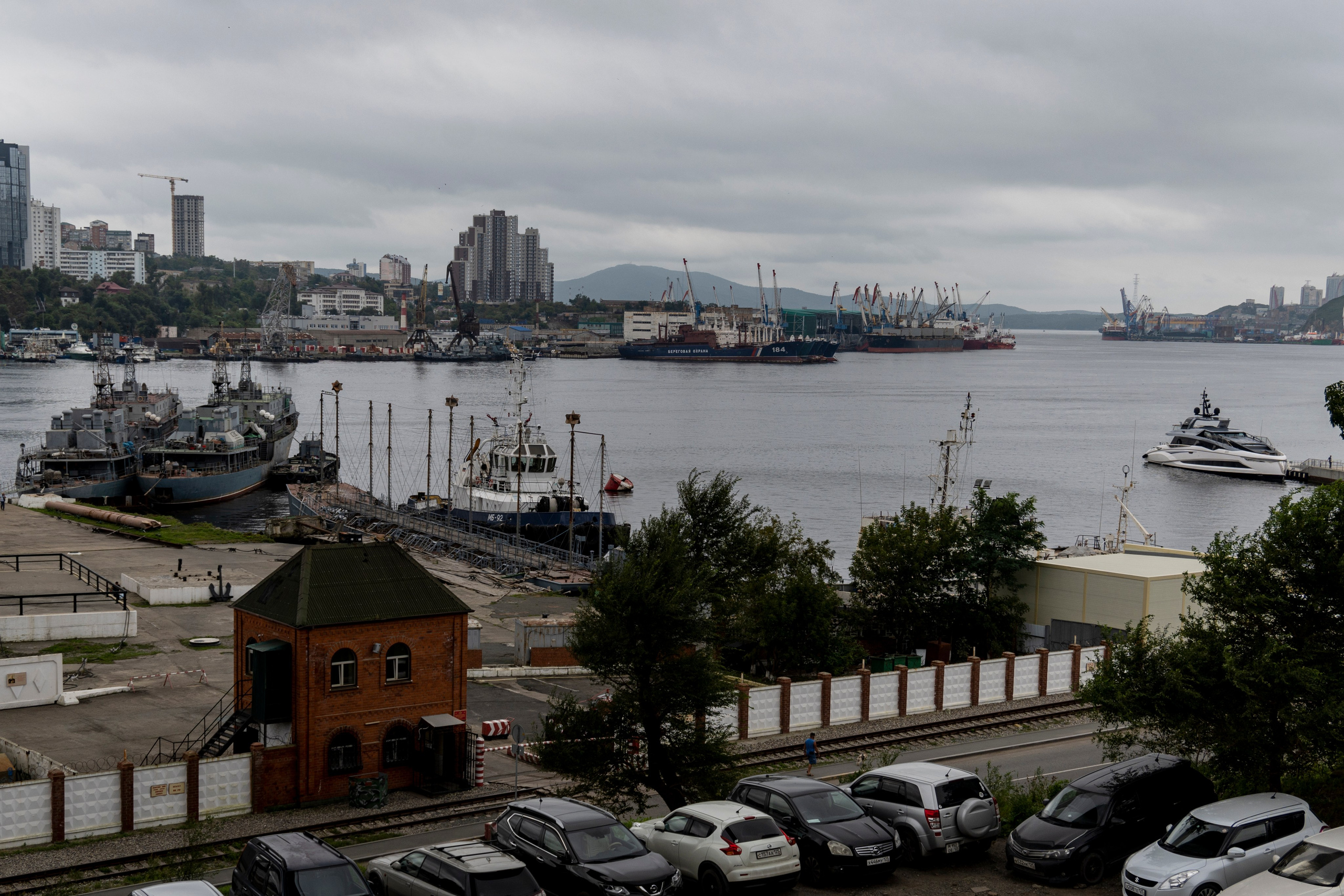 Владивосток. Сентябрь 2023. Фотограф Роман Адлер