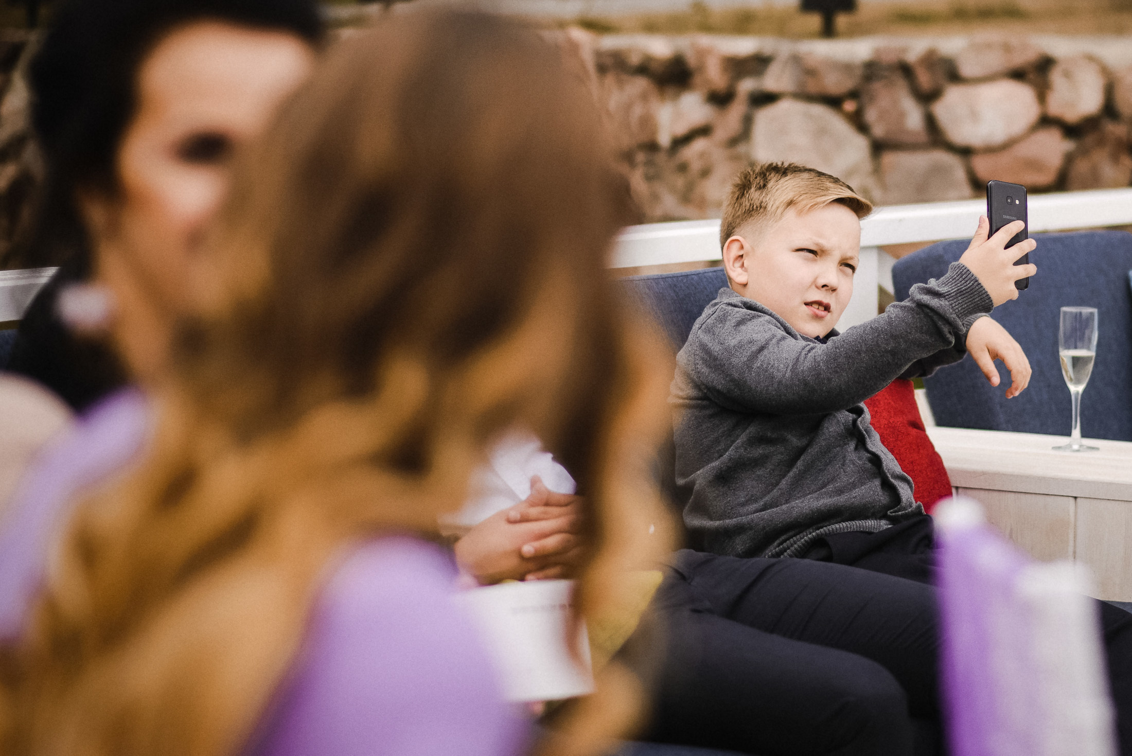 Пруд, шатер и аккордеон. Свадебный и портретный фотограф Пётр Ладанов