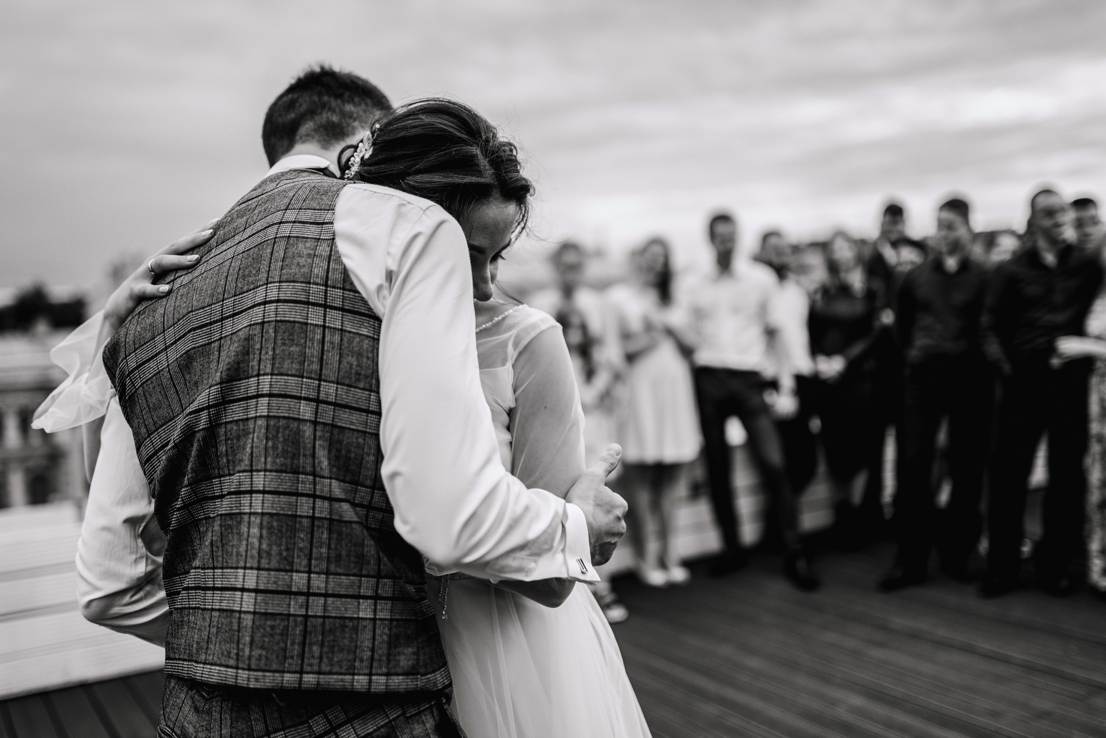 Легкий Питерский дождь. Свадебный и портретный фотограф Пётр Ладанов