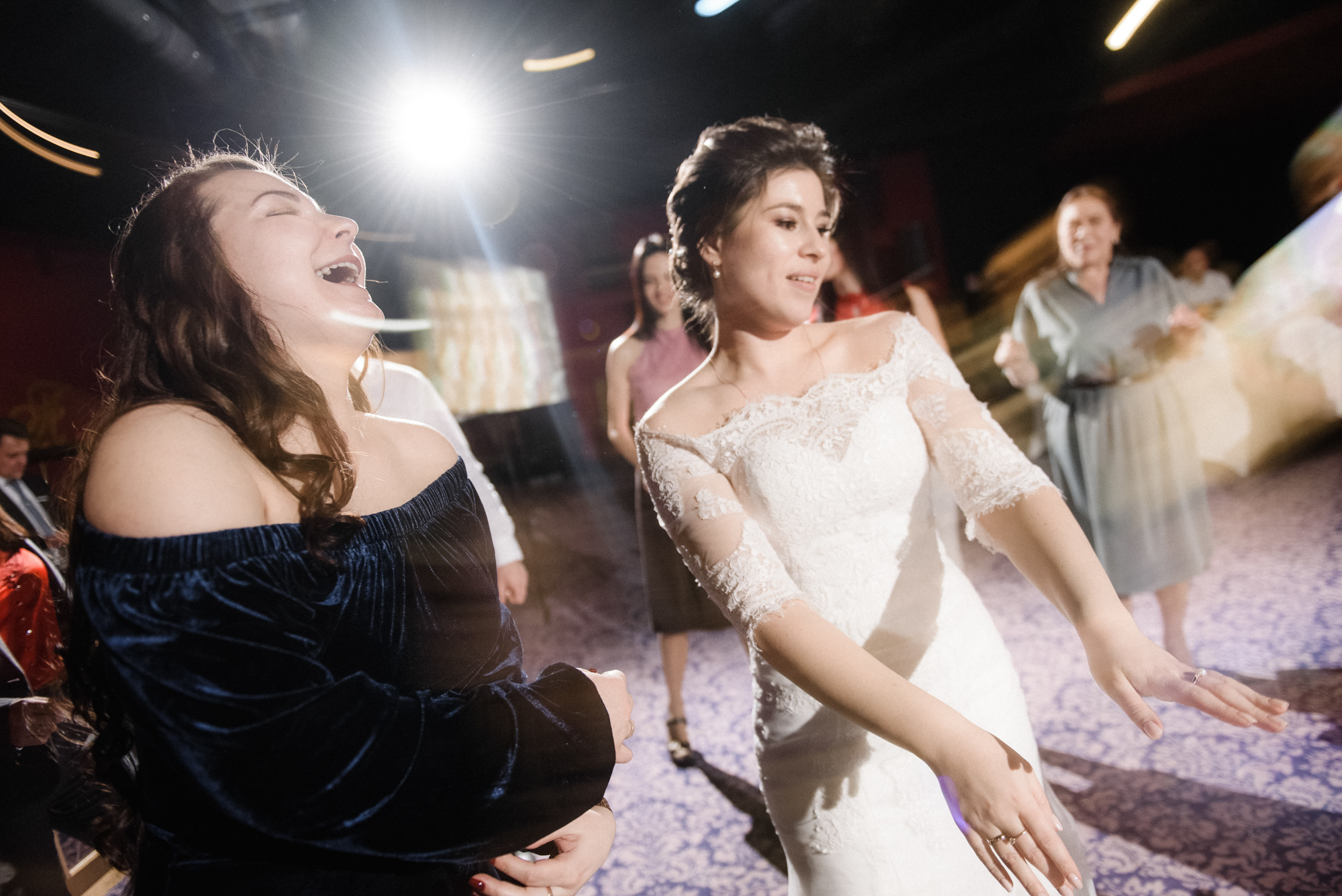 Милан в Москве. Свадебный и портретный фотограф Пётр Ладанов