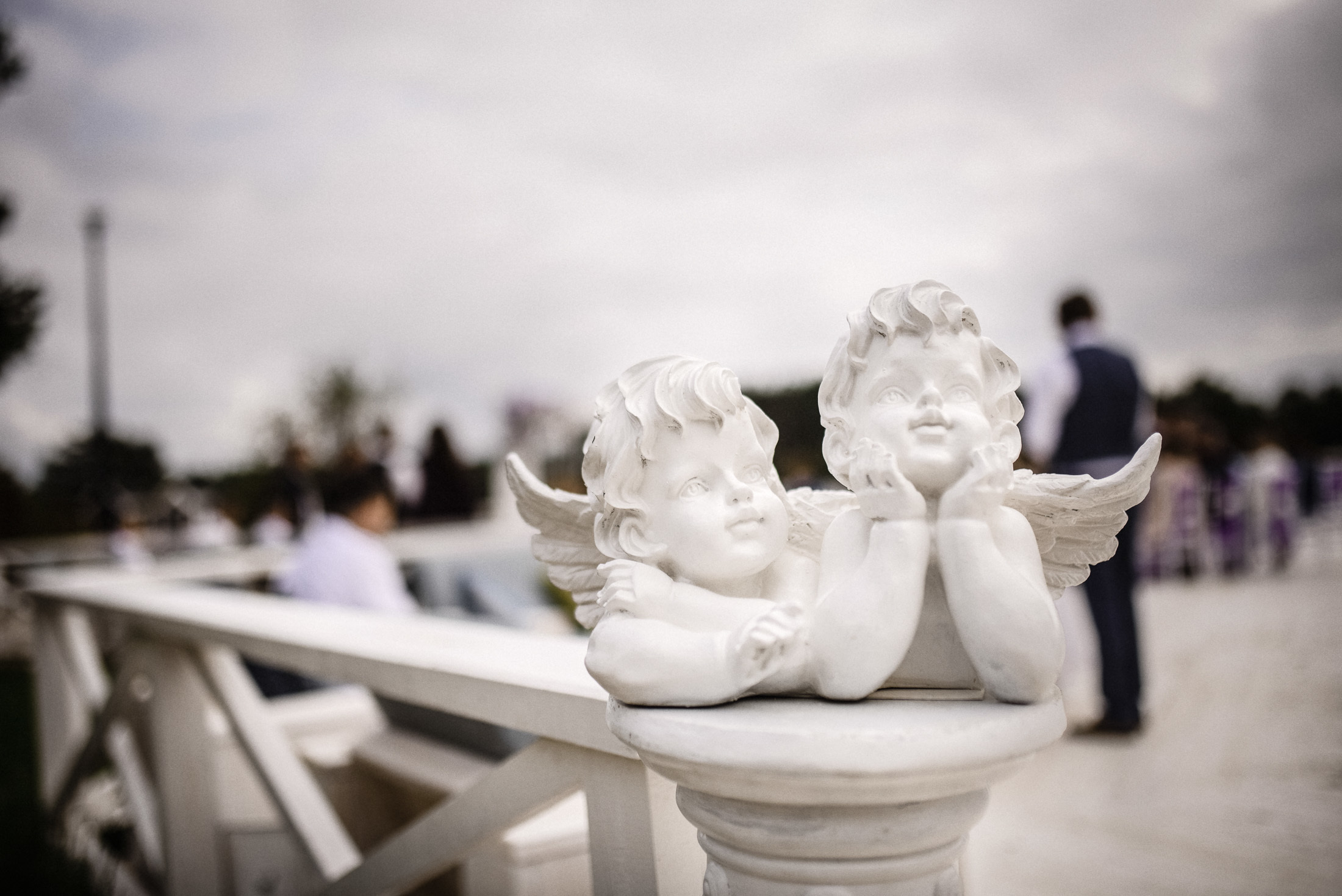 Пруд, шатер и аккордеон. Свадебный и портретный фотограф Пётр Ладанов