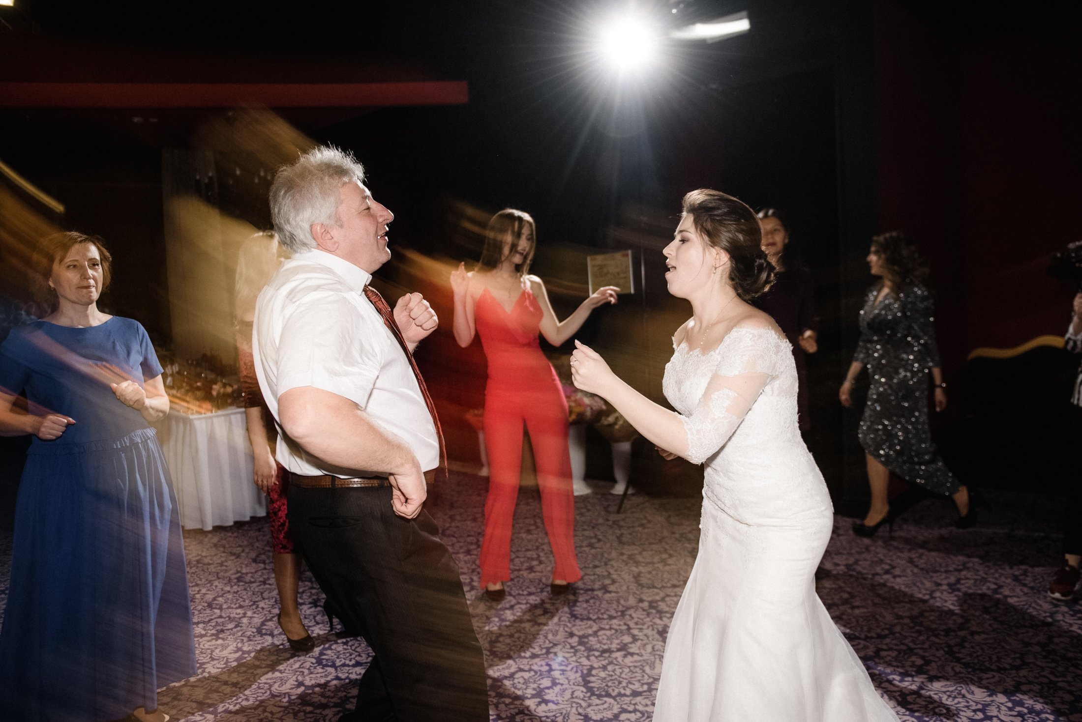 Милан в Москве. Свадебный и портретный фотограф Пётр Ладанов