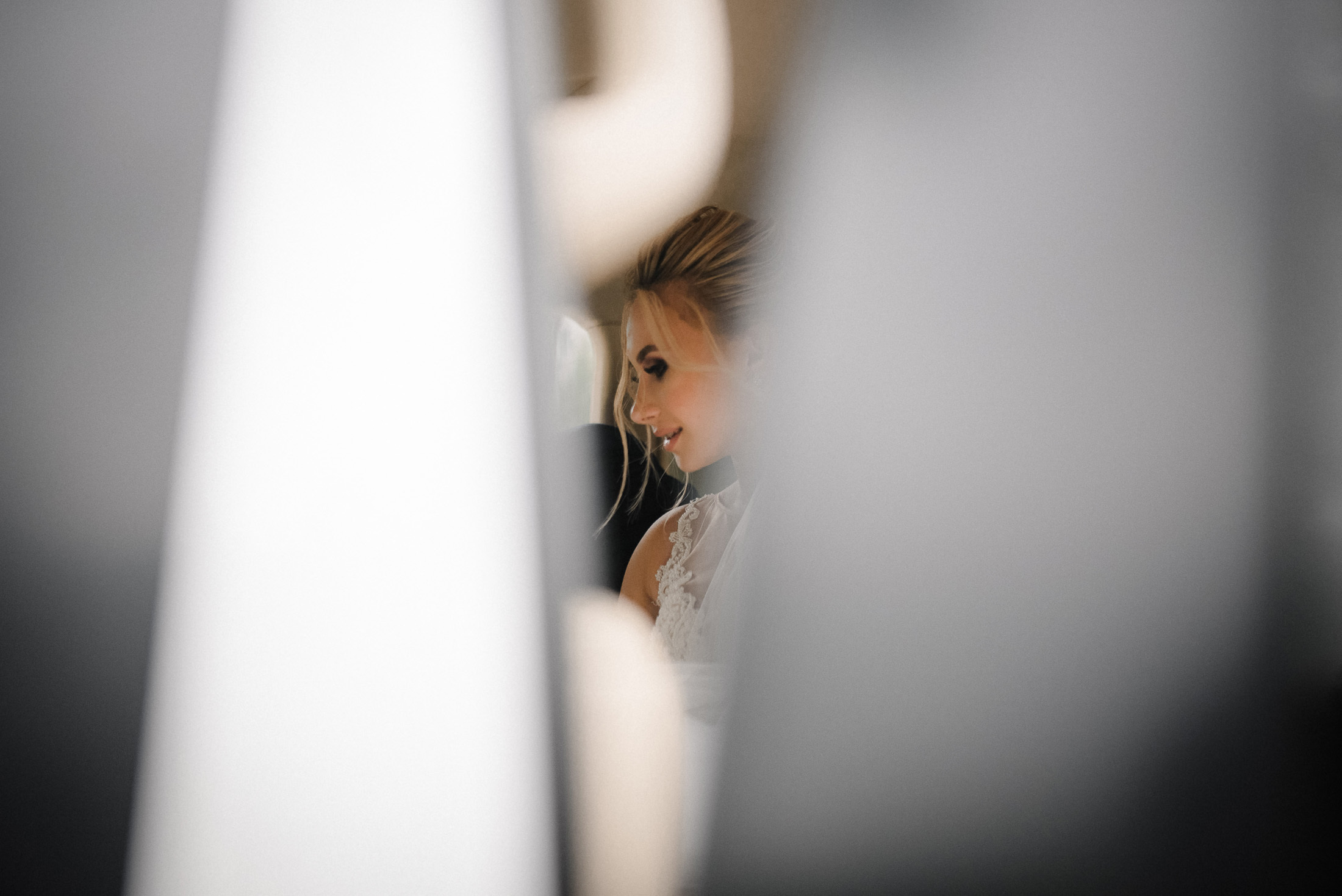 Пруд, шатер и аккордеон. Свадебный и портретный фотограф Пётр Ладанов