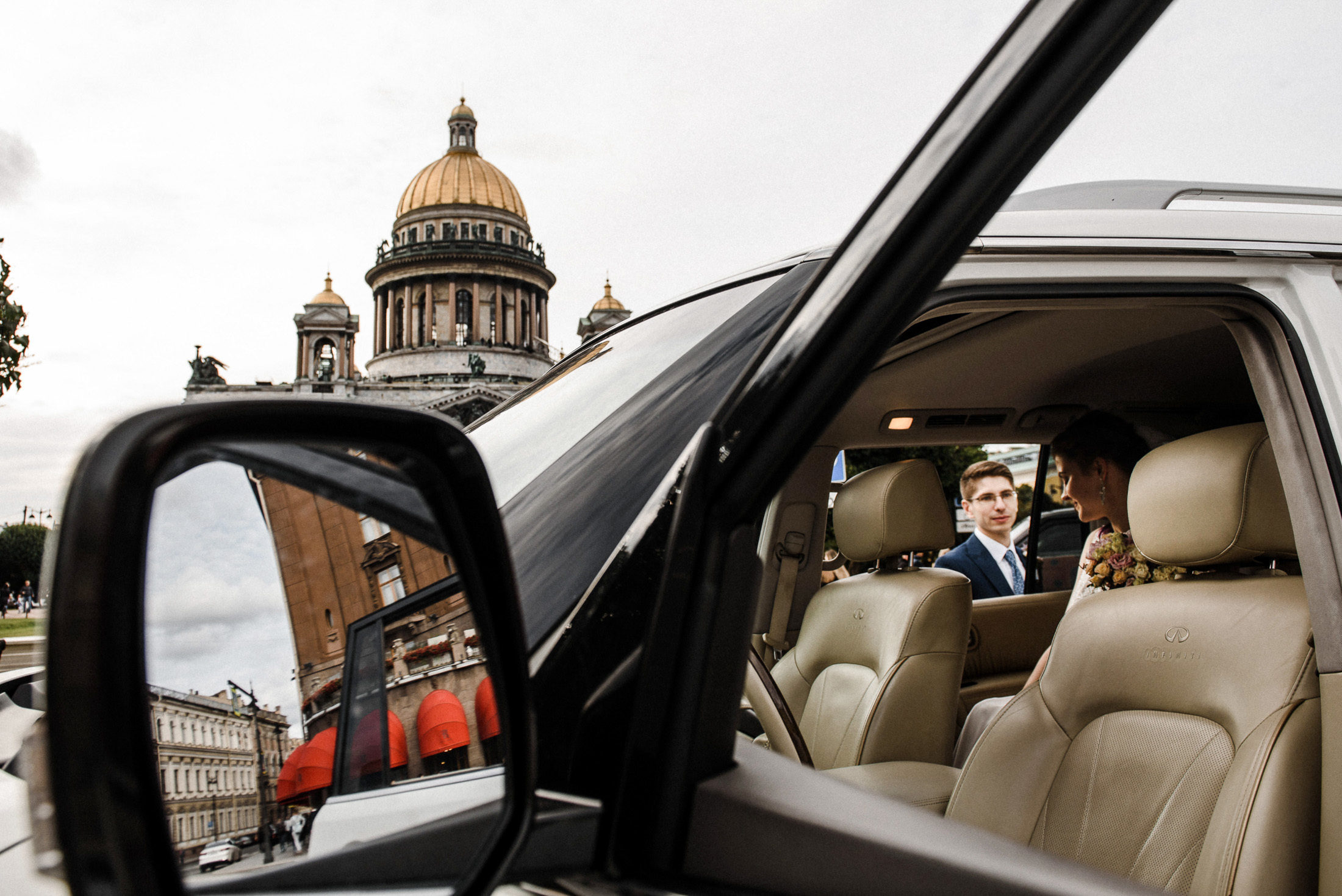 Питер без дождя. Свадебный и портретный фотограф Пётр Ладанов