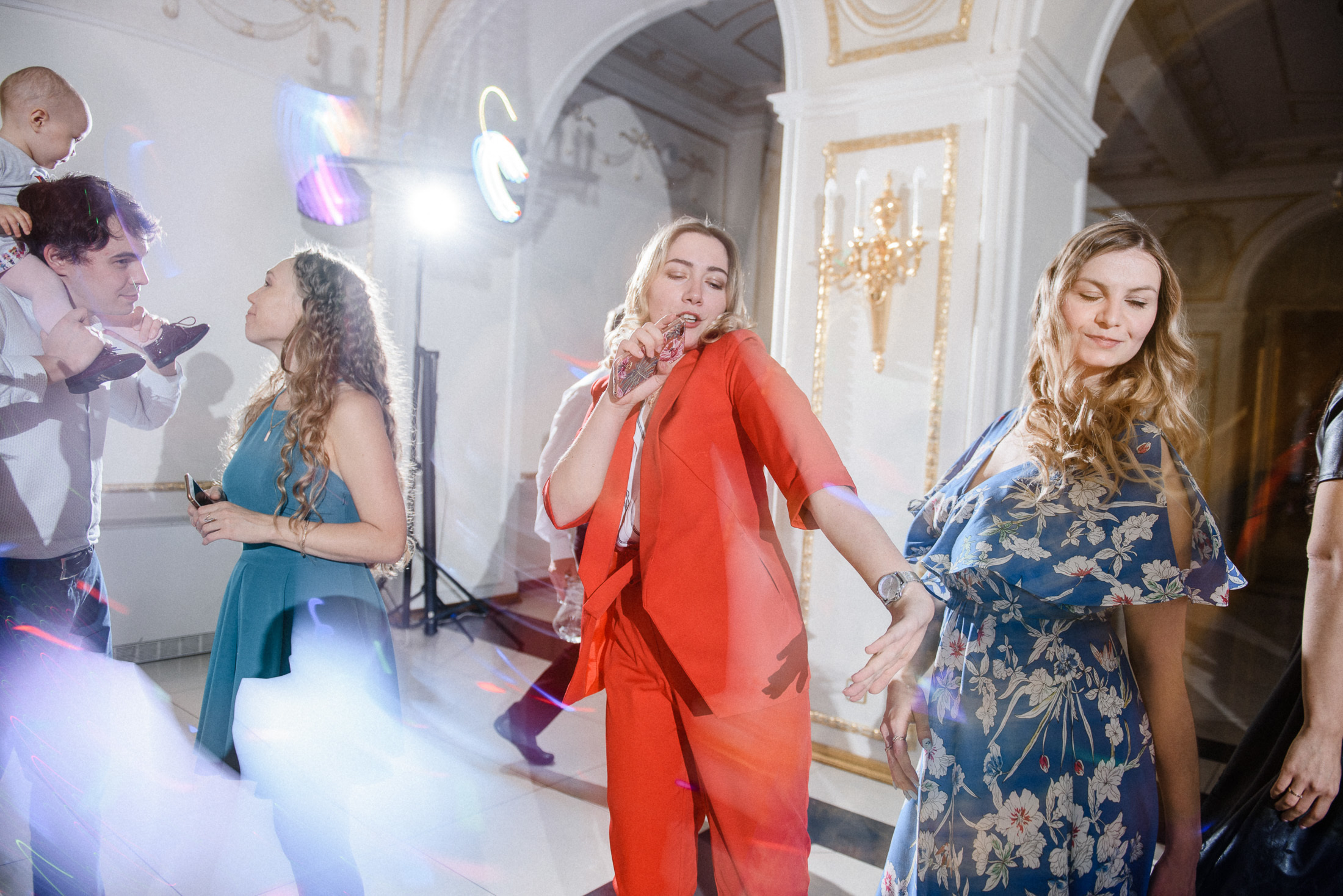 Питер без дождя. Свадебный и портретный фотограф Пётр Ладанов