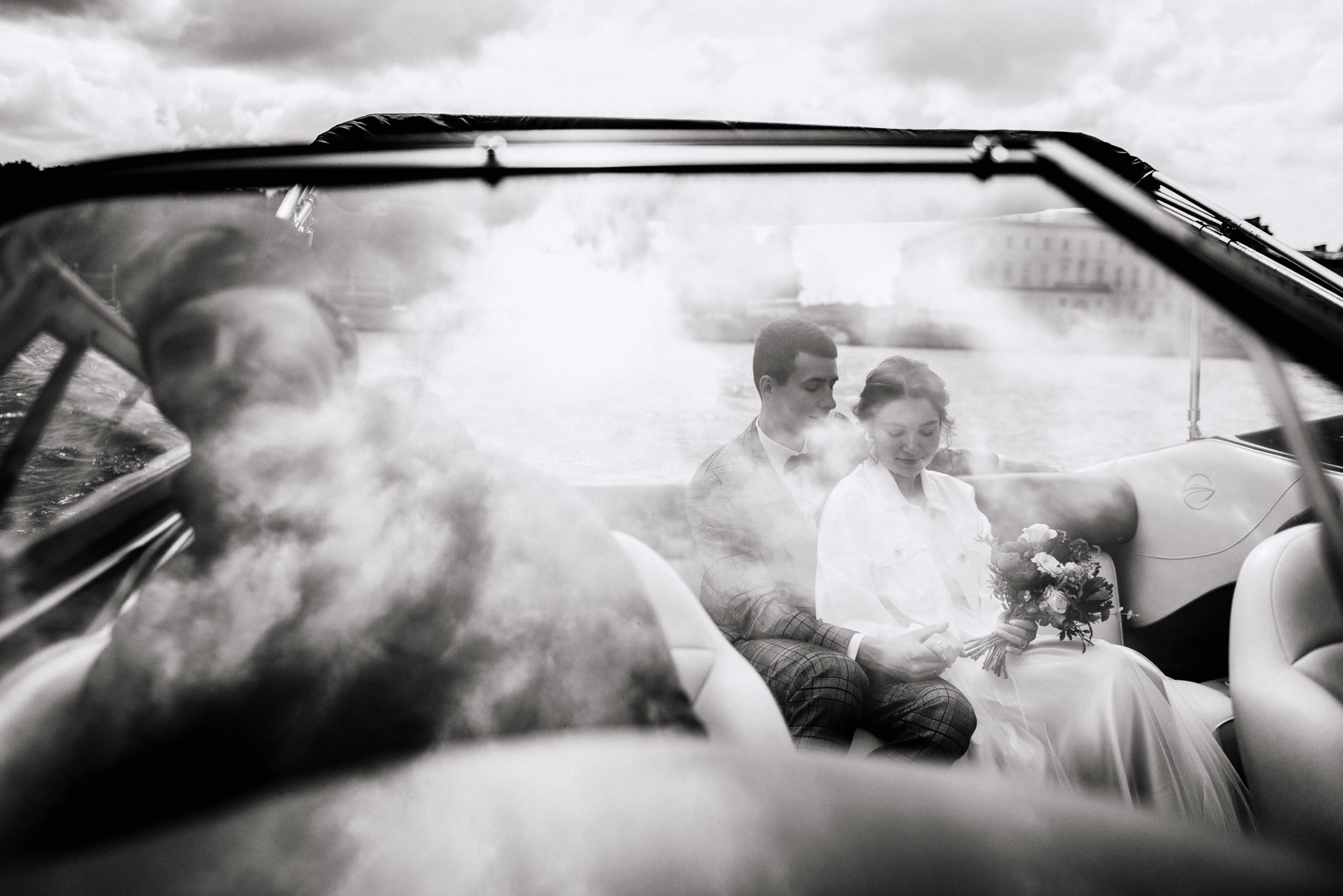 Легкий Питерский дождь. Свадебный и портретный фотограф Пётр Ладанов