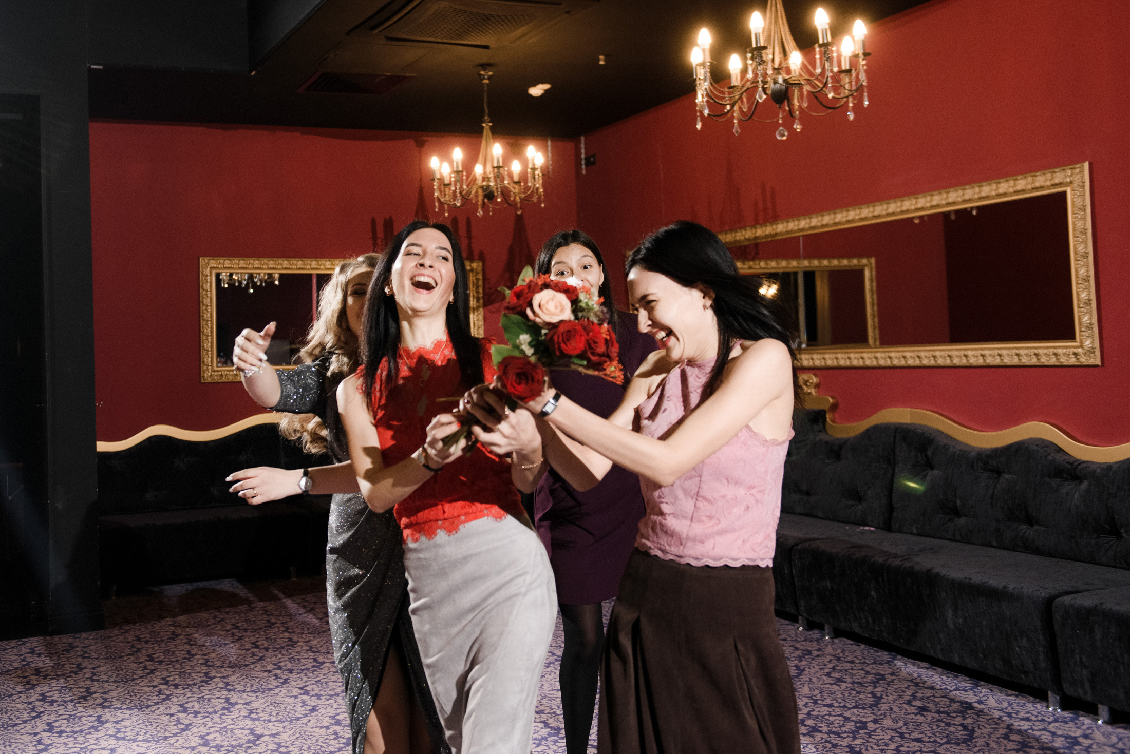 Милан в Москве. Свадебный и портретный фотограф Пётр Ладанов