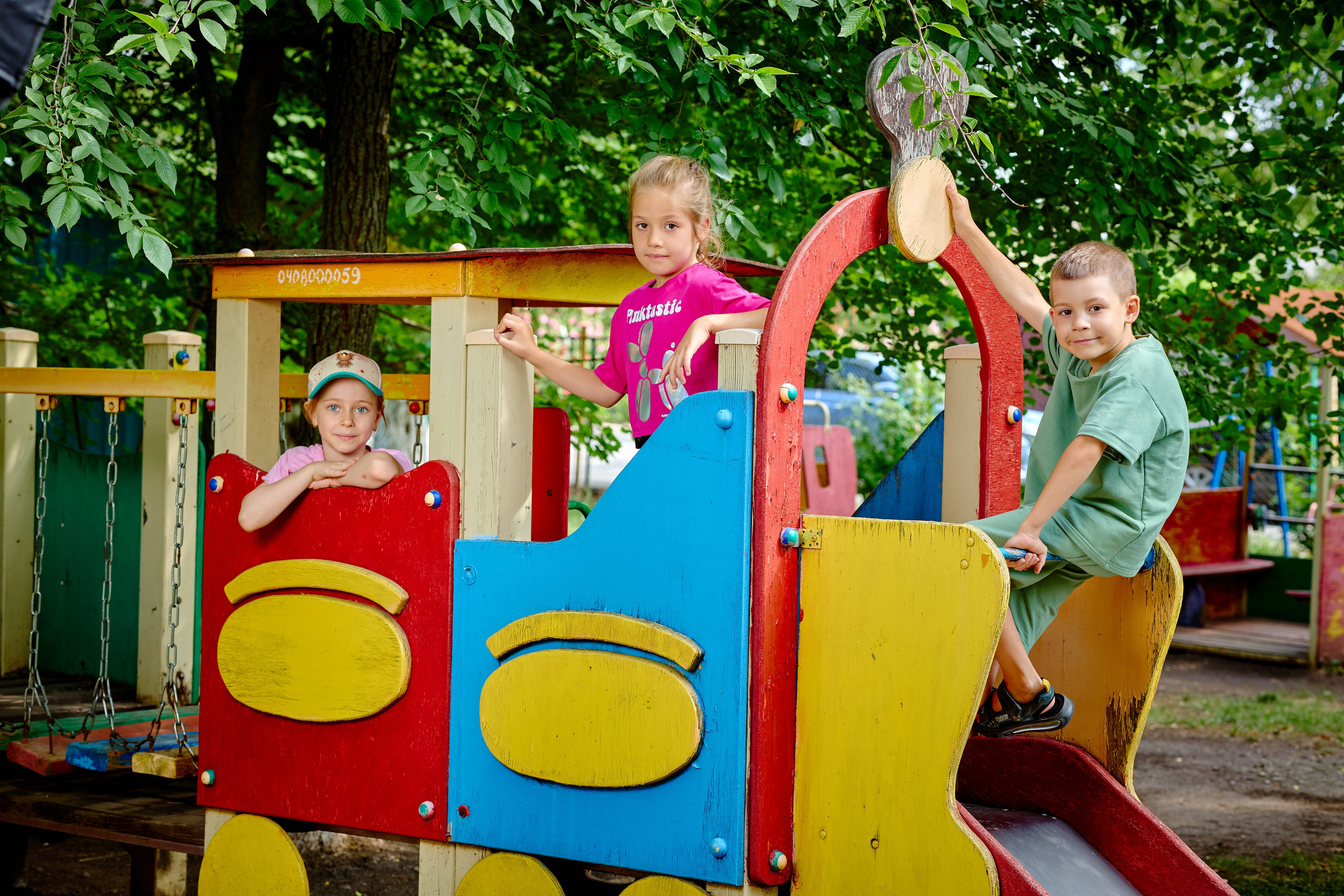 Пример летней съемки в детском саду № 92 Старшая группа Радуга. Фотограф Выпускные альбомы Таганрог Сергей Коробченко