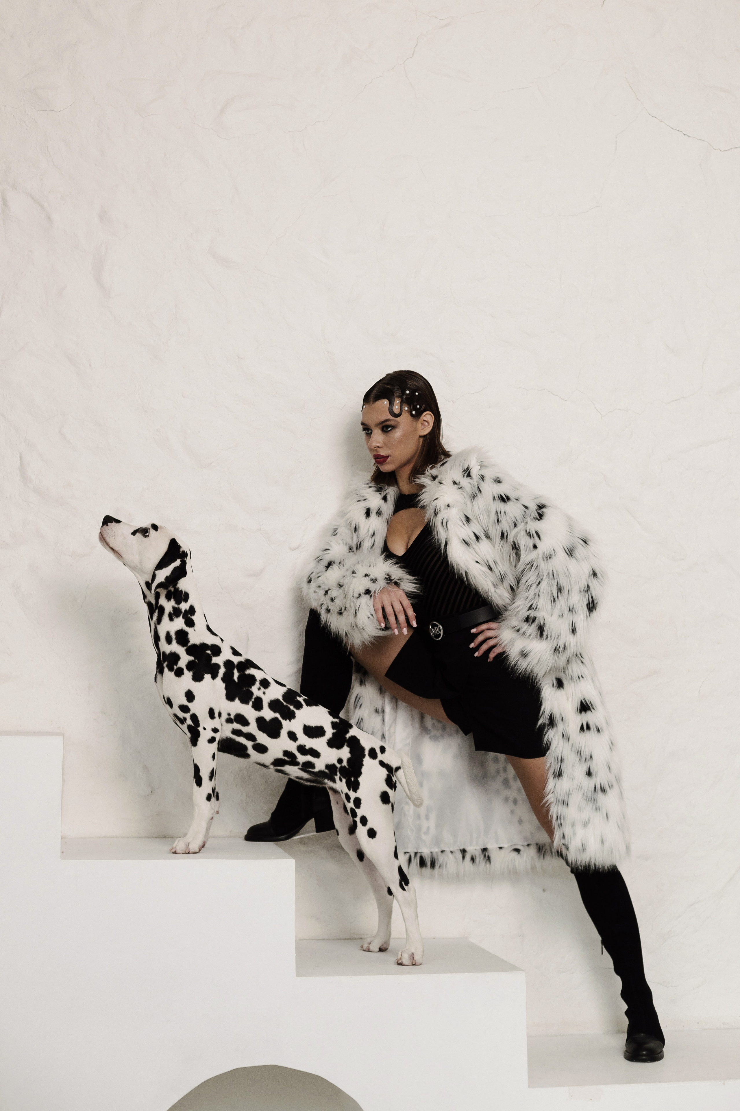 Md:@m_korsunenko Hair: @aleksandrova.hair Org: @creative_photoday Loc: Ark studio | фотостудия СПБ Dogs: vk.com/club2372836