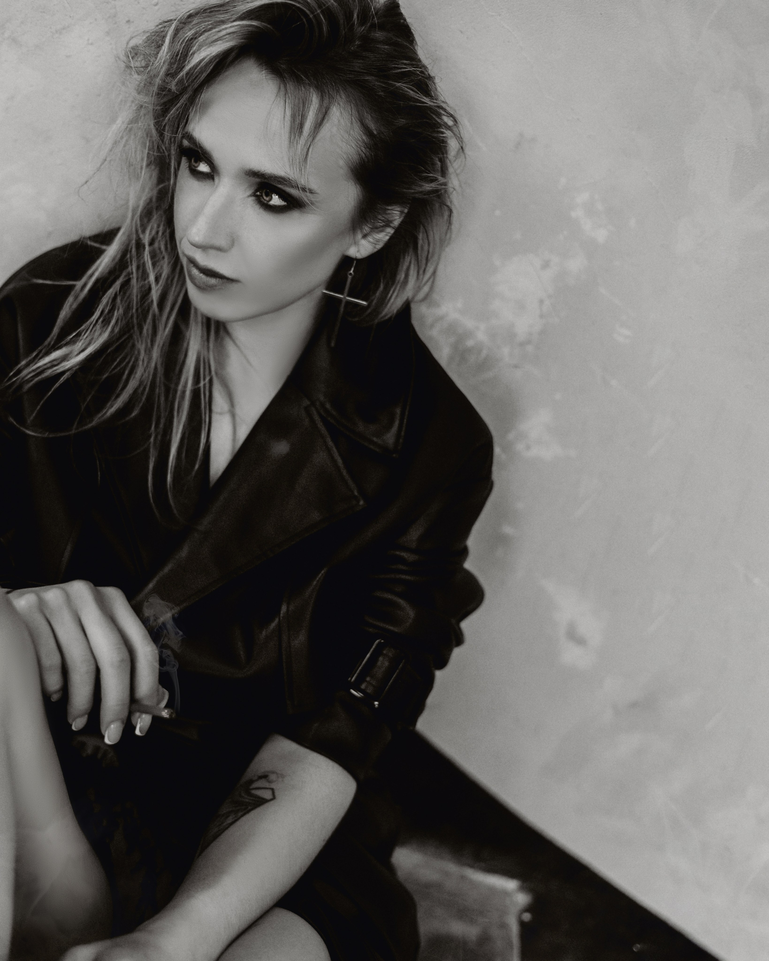 Женские портреты-фотосессии в Москве от фотографа Анастасии Инвиш. Эротическая фотосессия в стилю ню в Москве — заказать ню фотосессию от 19 800 руб!