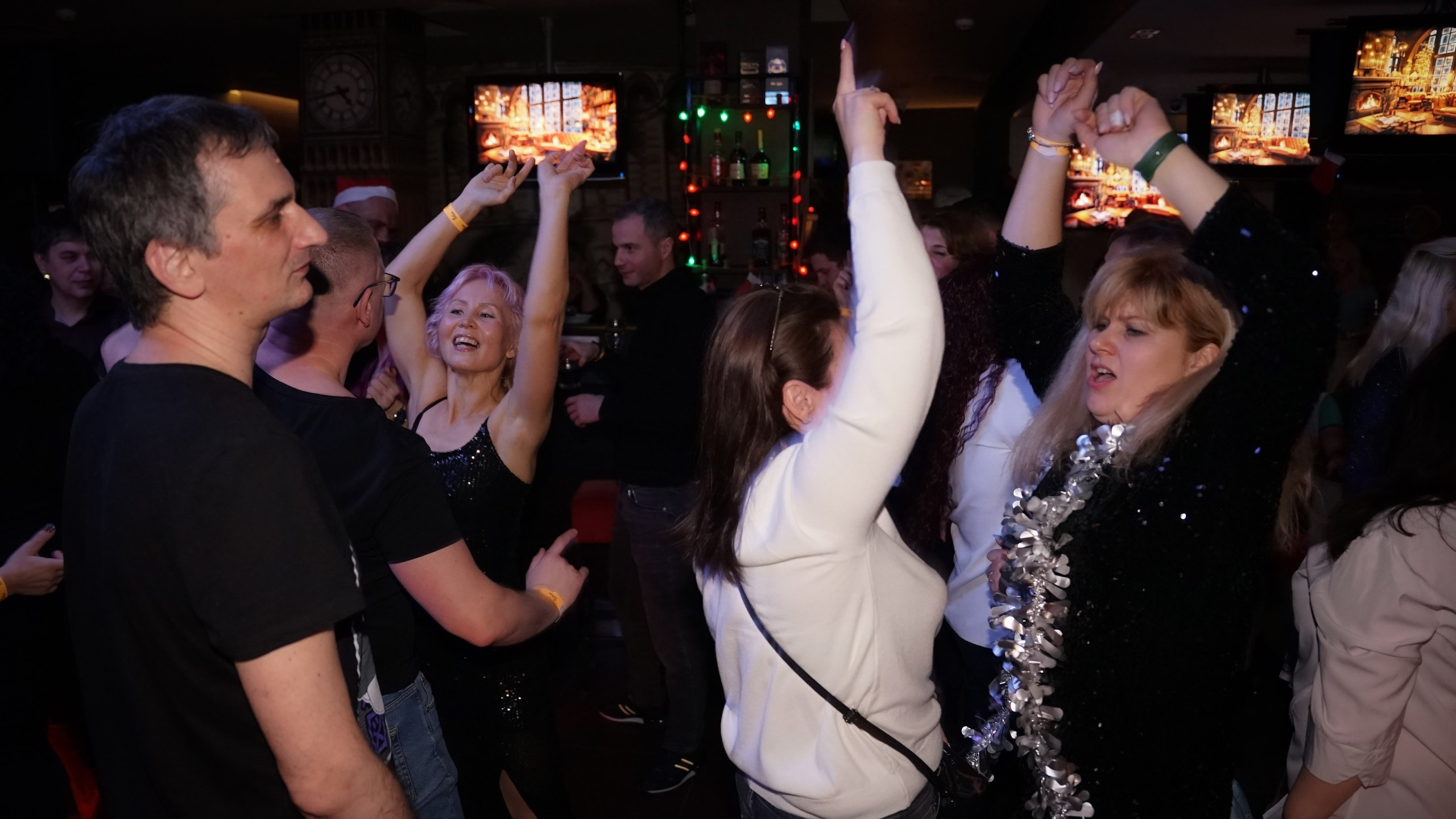 Новогодний корпоратив. Клубная вечеринка 23.12.23. Галерея Фантим