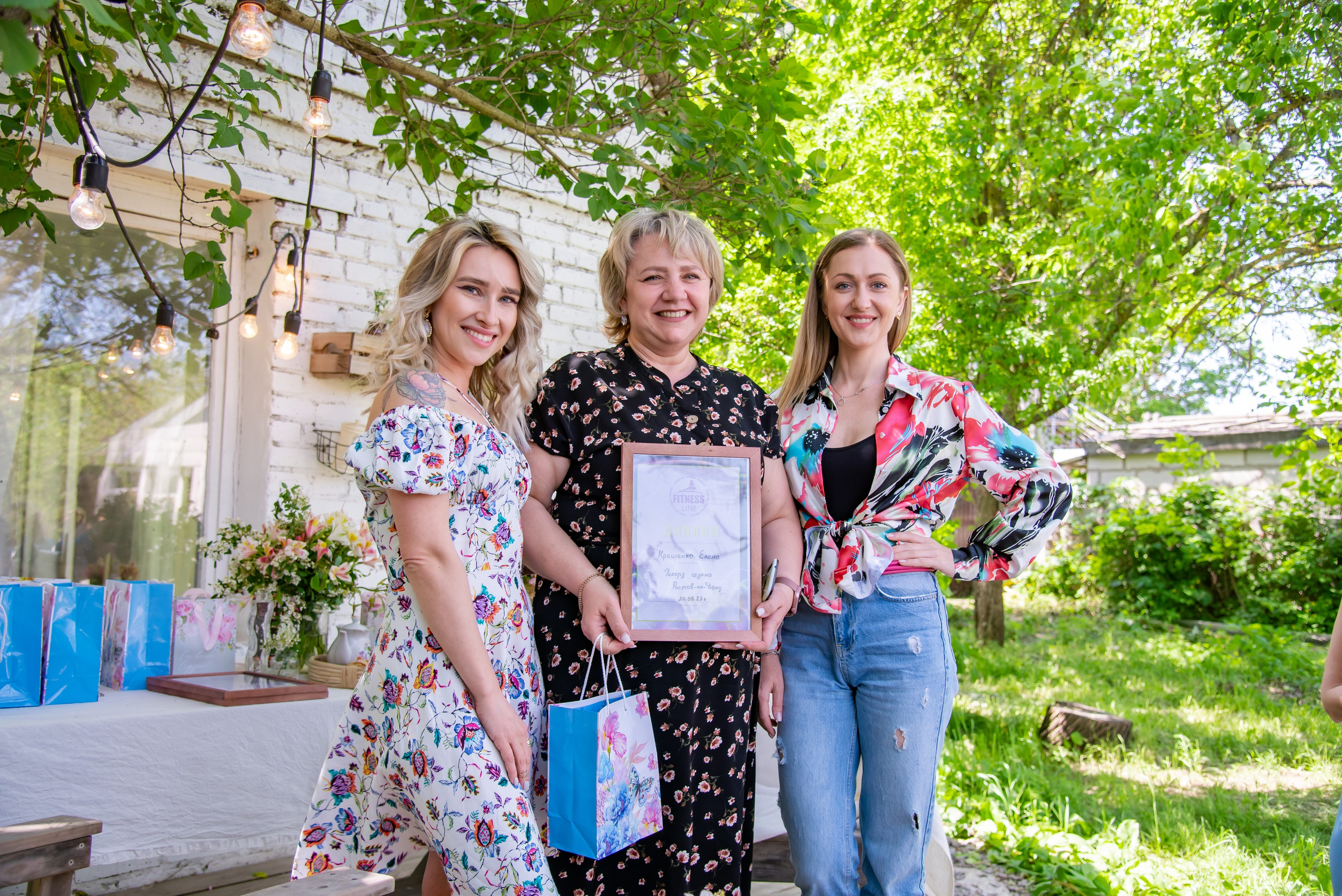 Сад на пруду. Фотограф Галина Нестерова