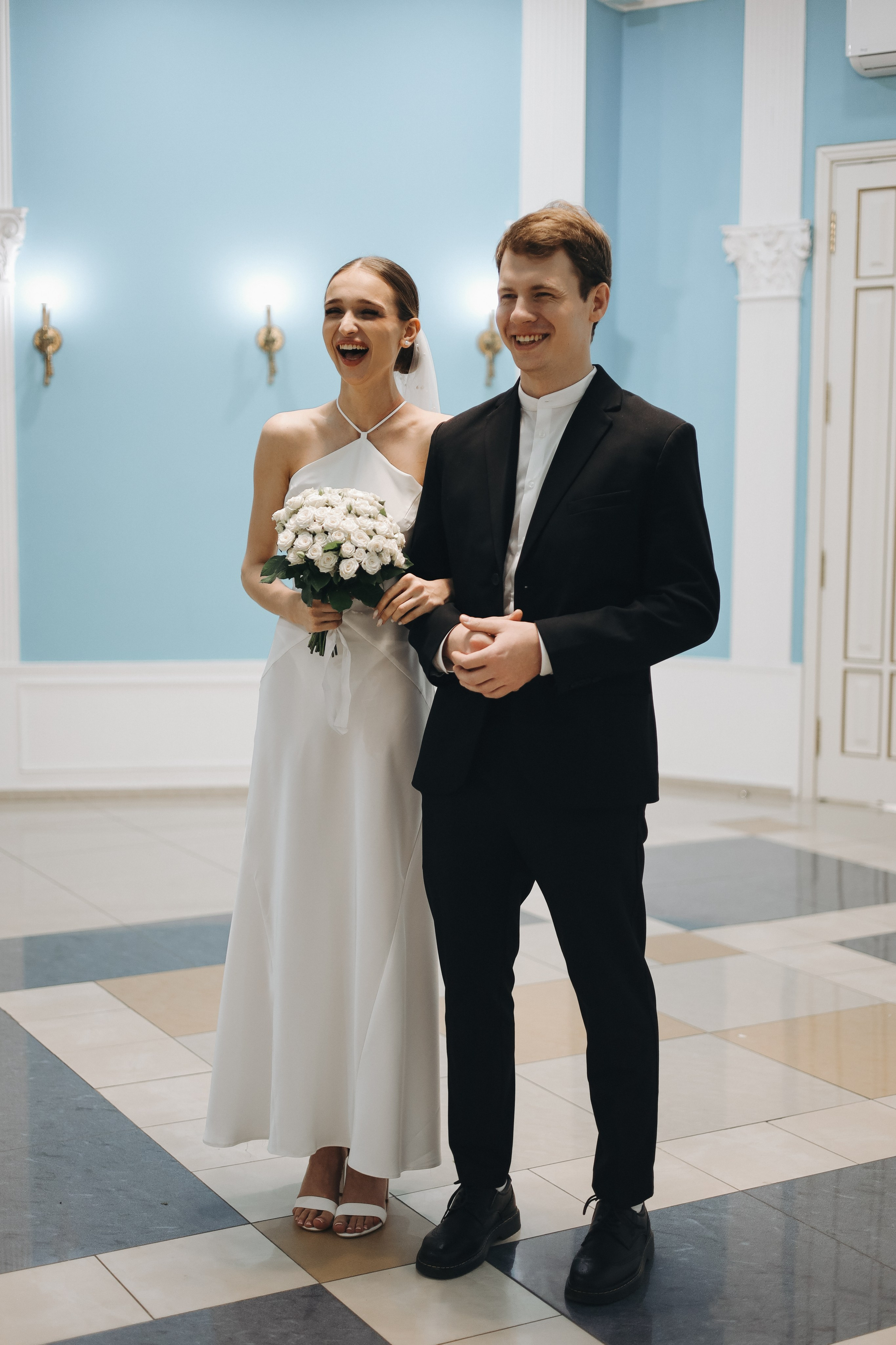 Олеся и Даня. Роспись в Таганском ЗАГСе. Диана Чечель. Свадебный и семейный фотограф в Москве