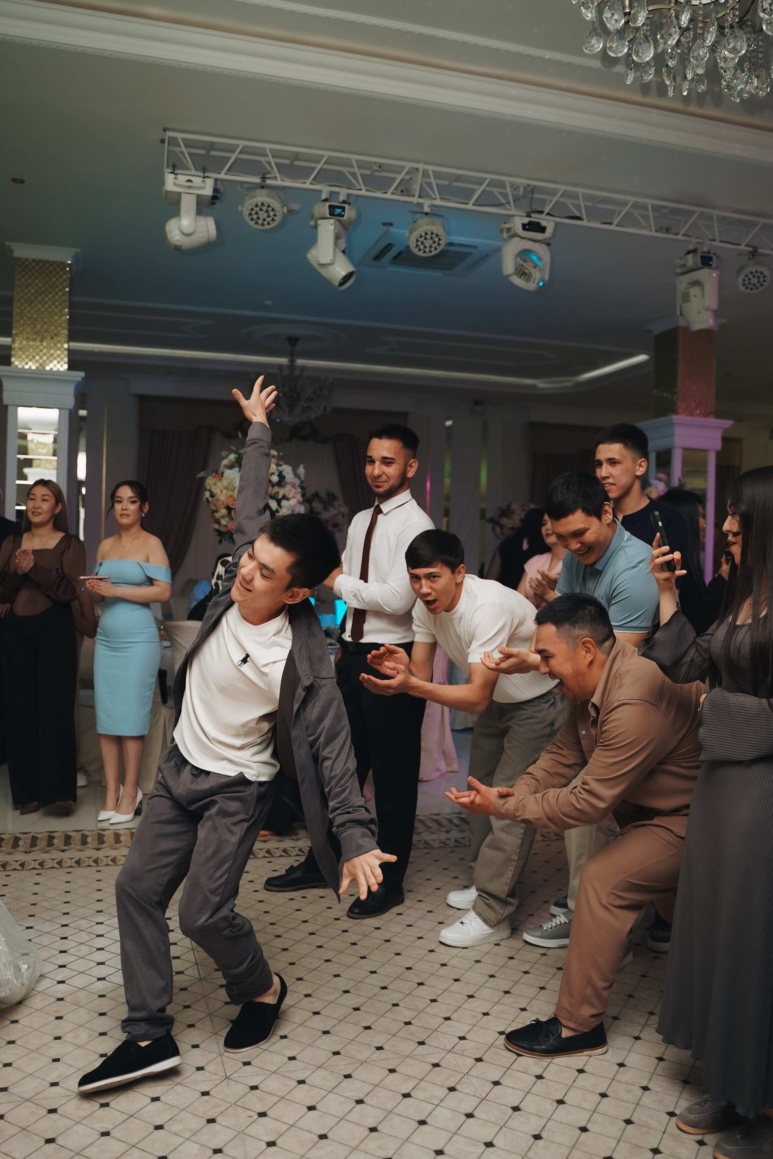 Банкет — 19.04. Фото и видео для вас в Астрахани!