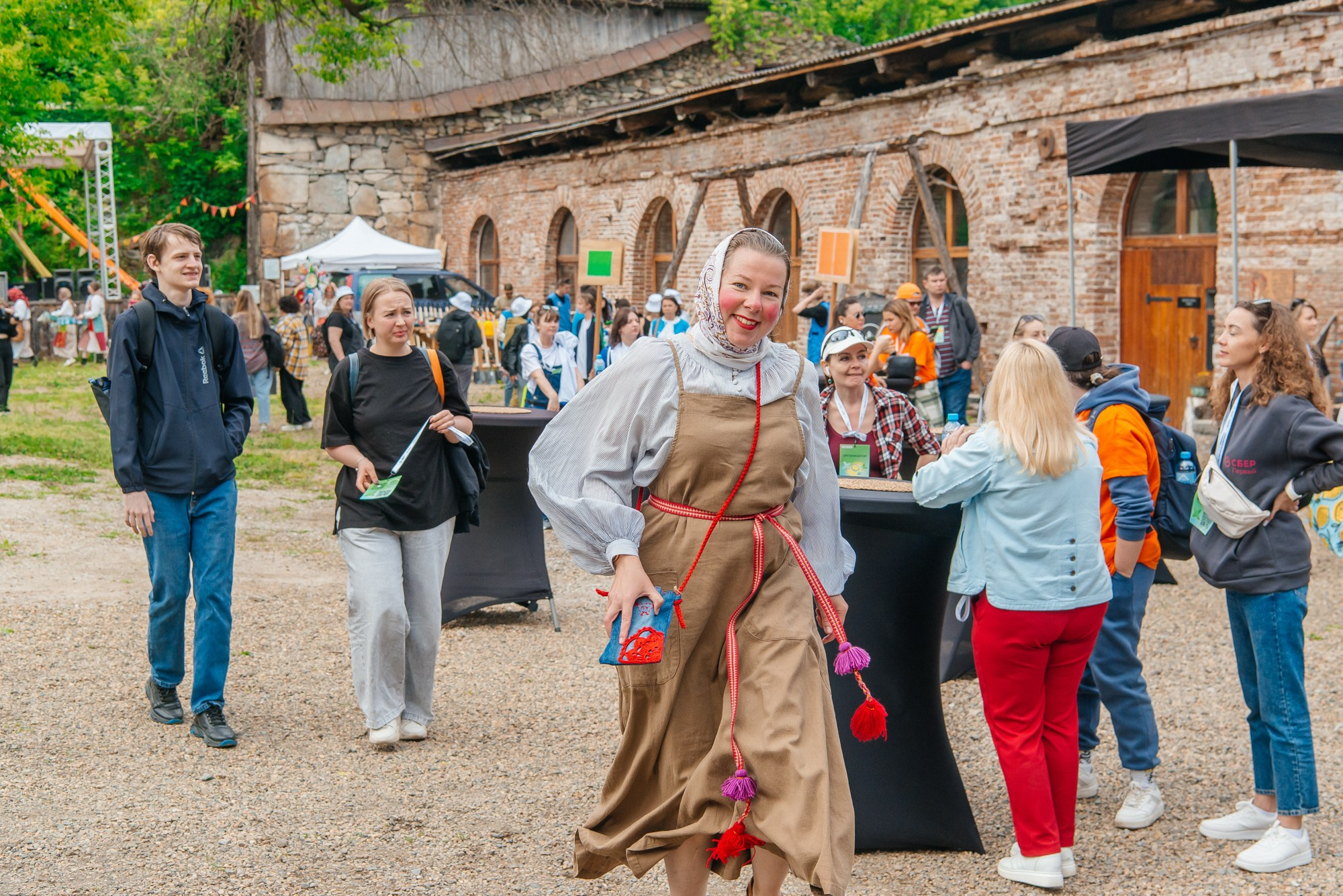 Слёт волонтеров в Черноисточинске. Профессиональный фотограф в Екатеринбурге Ирина Смирнова