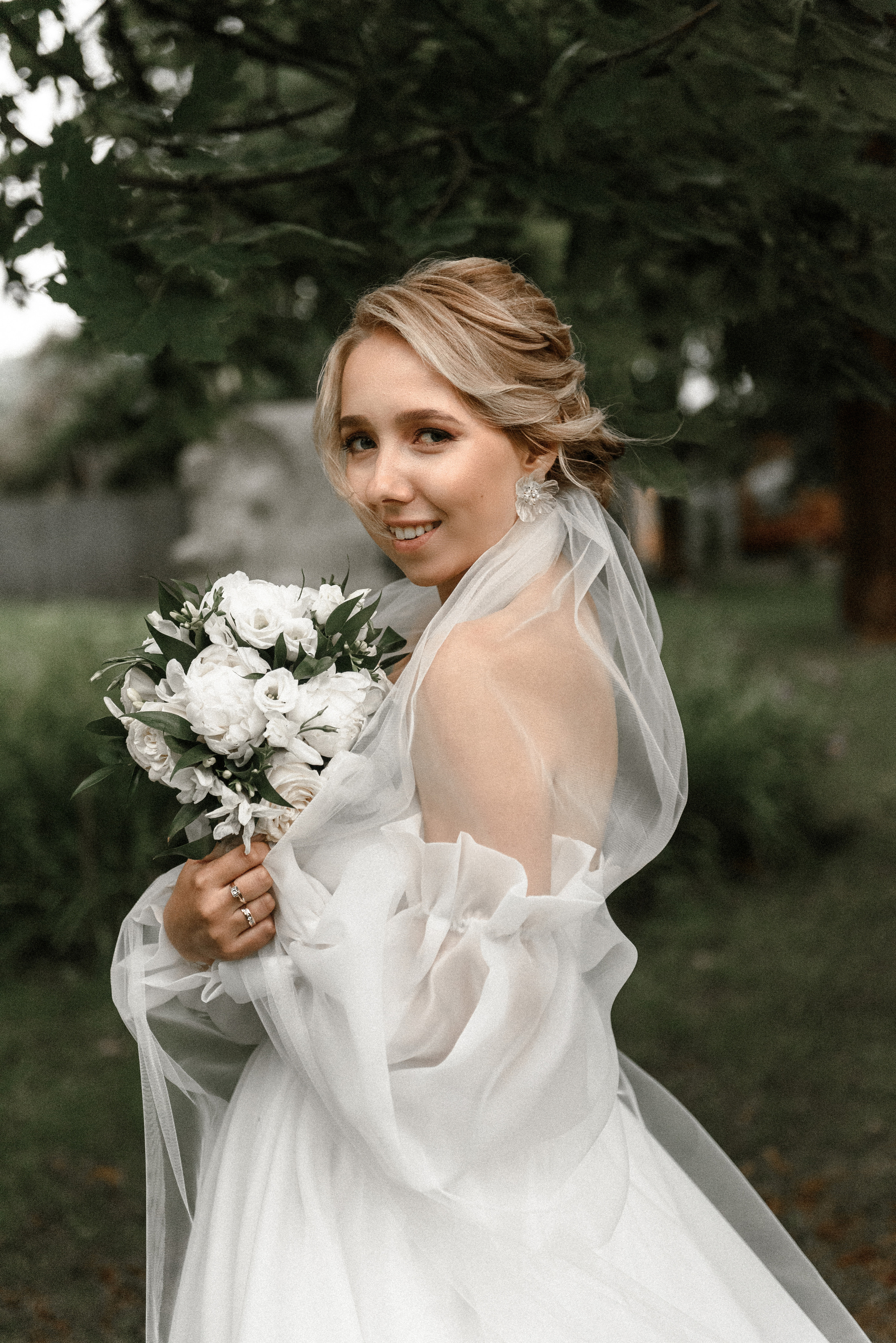 Виктор и Виктория. Свадебный фотограф в Ярославле и Москве Руслан Иософатов