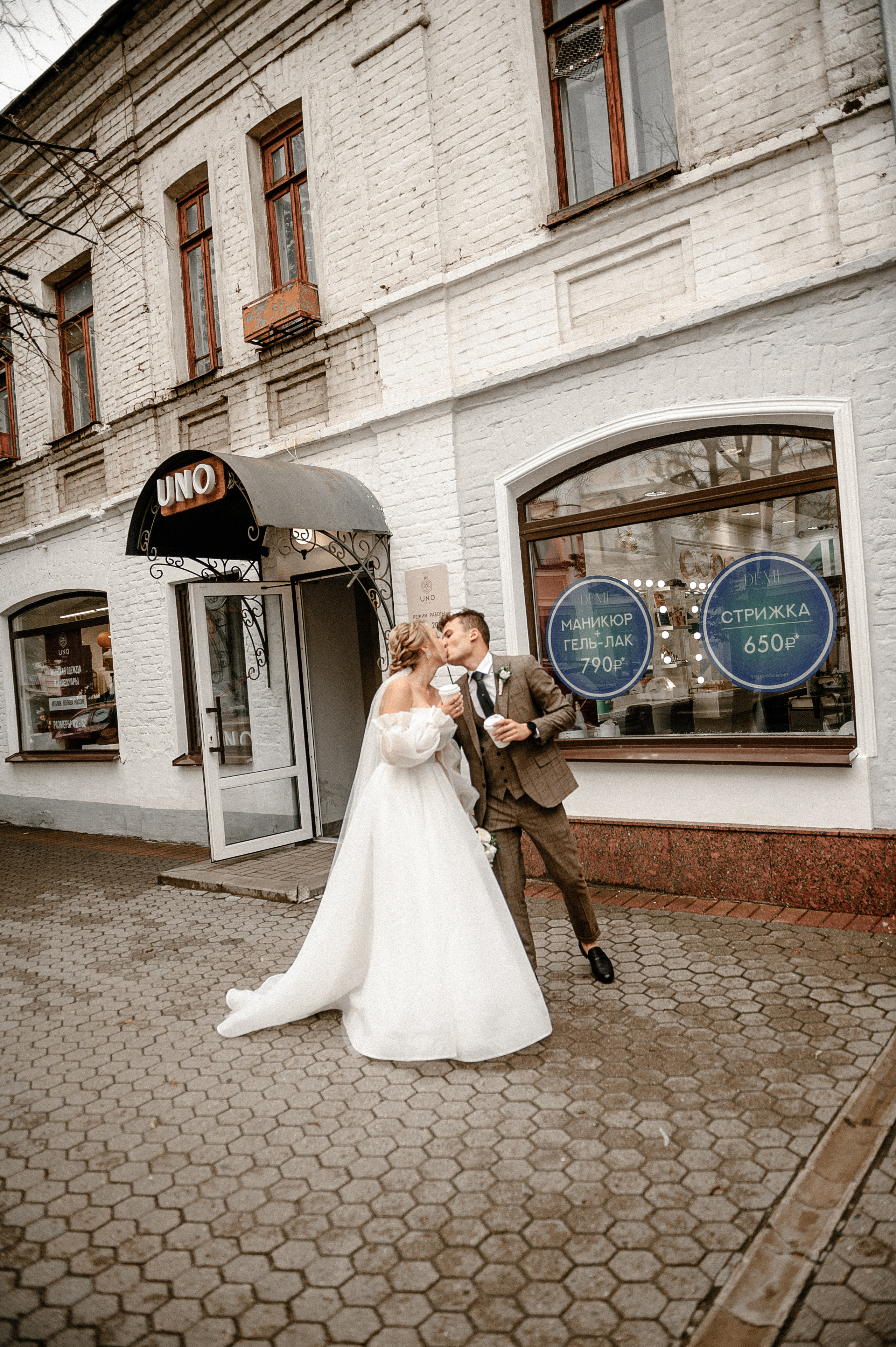 Виктор и Виктория. Свадебный фотограф в Ярославле и Москве Руслан Иософатов