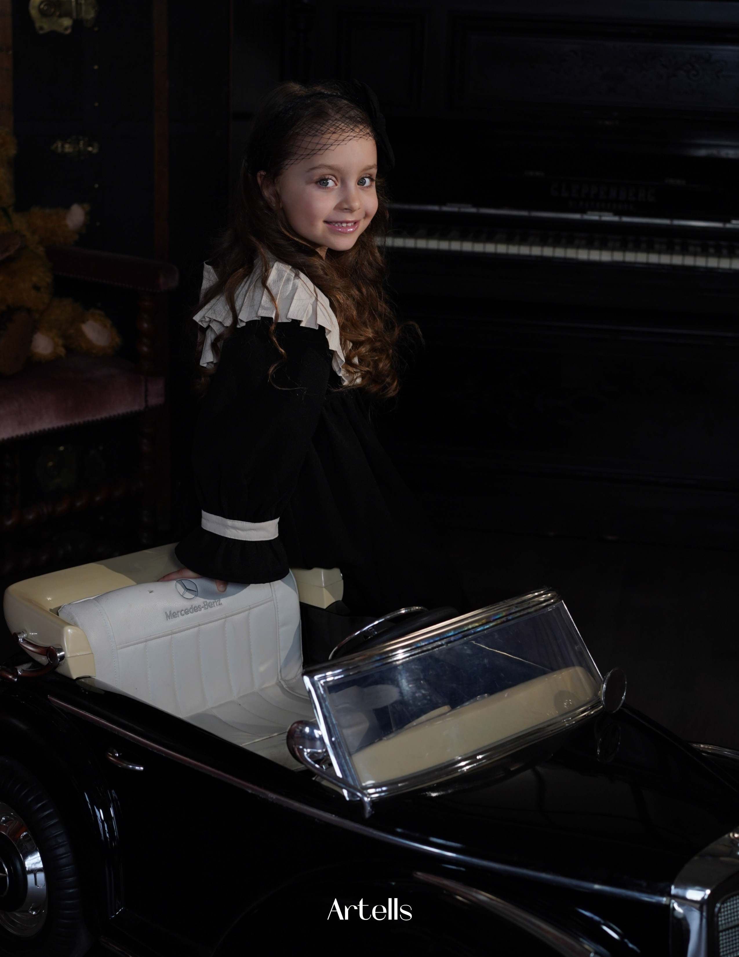 Мои работы опубликованные в зарубежных журналах, элитных и модных. Студийный и портретный фотограф в САНКТ-ПЕТЕРБУРГЕИрина Махаон