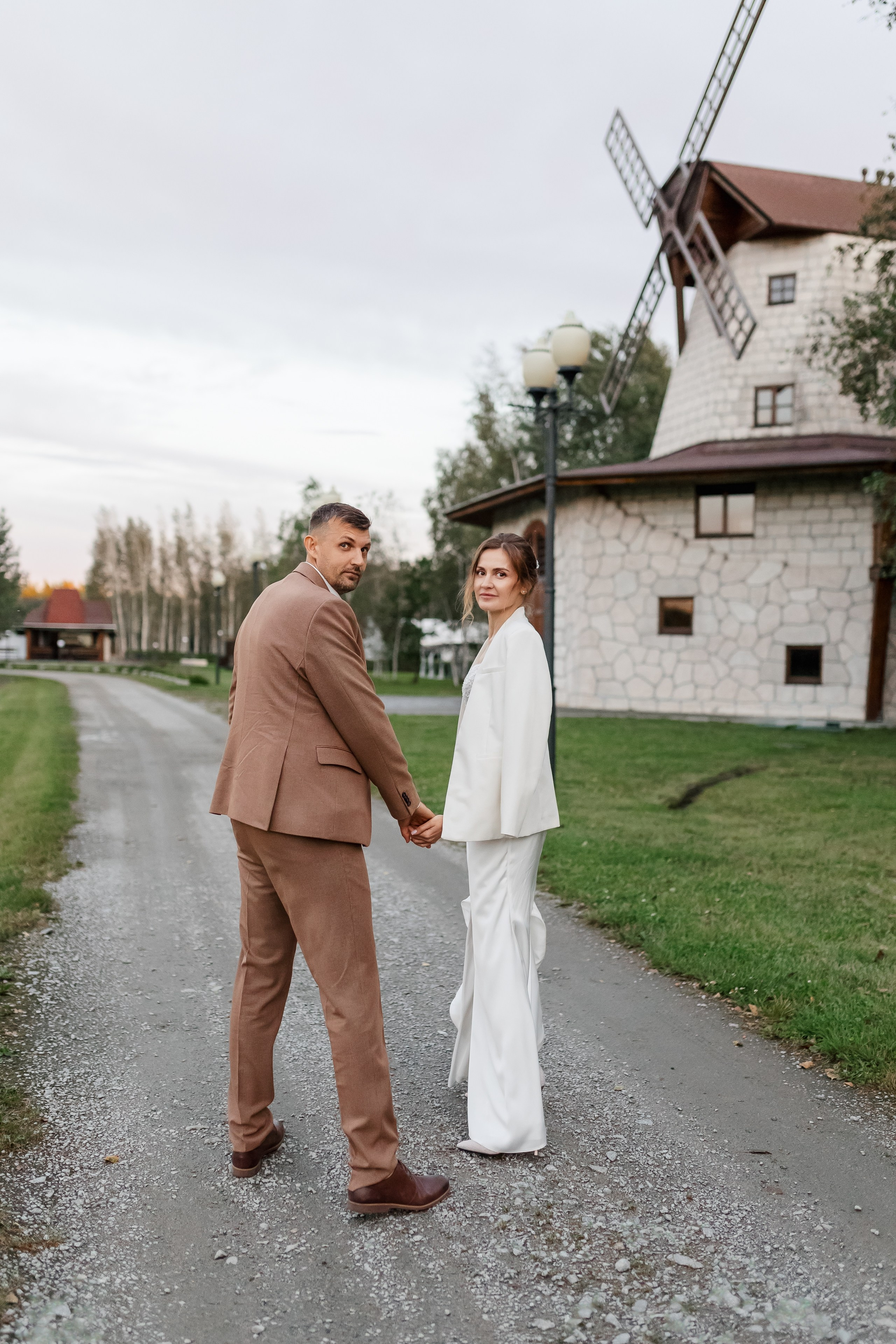 Павел и Вера. Мельница. Выездная регистрация. Свадебный фотограф в Хабаровске