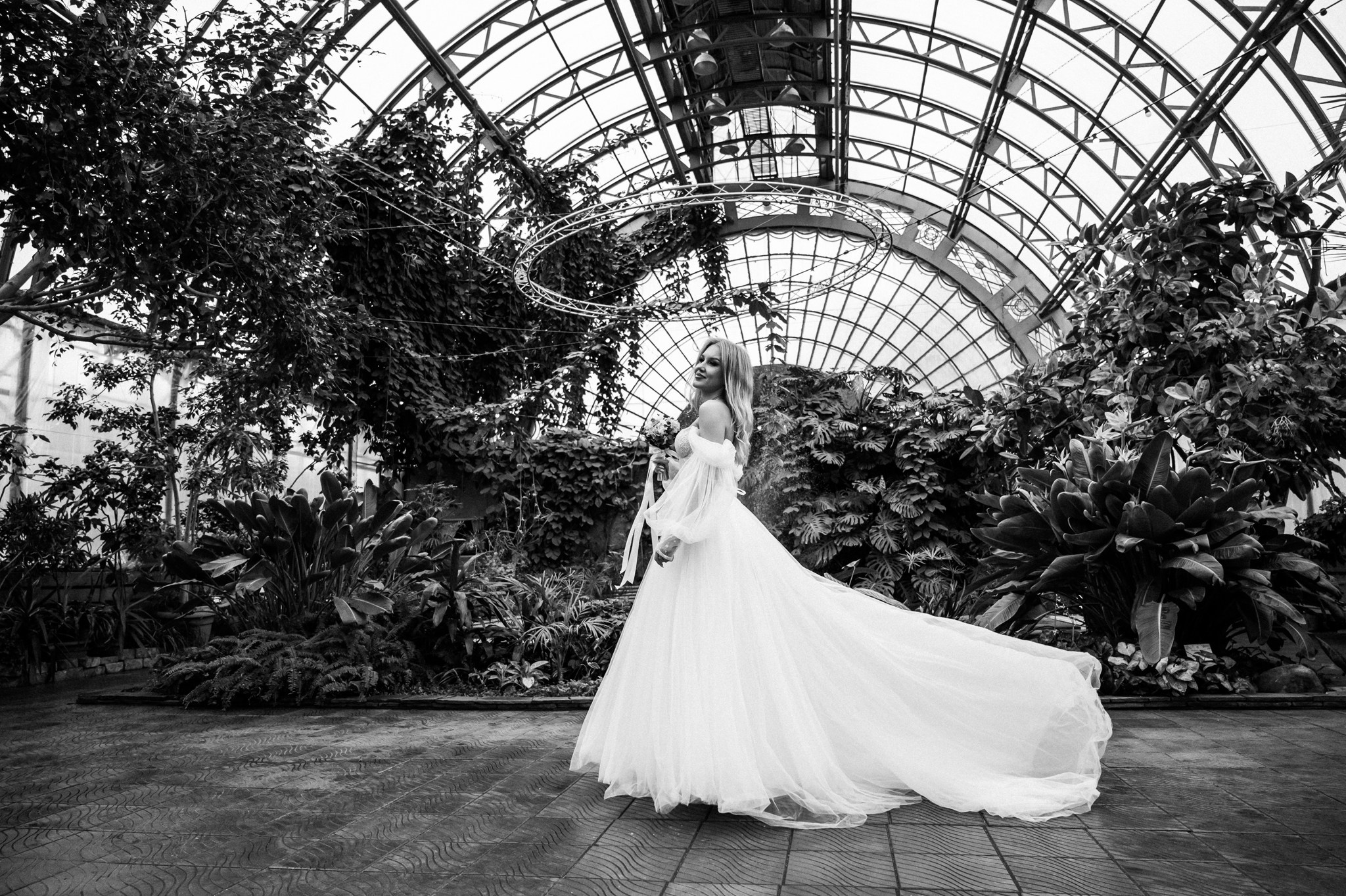 Оранжерея Таврического сада. Свадебный и семейный фотограф из Санкт-Петербурга Климов Анатолий