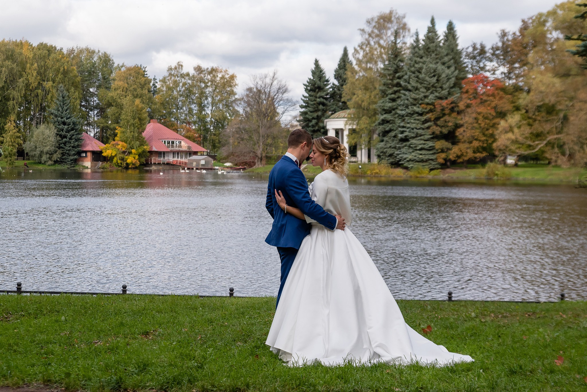 Осенняя свадьба. Свадебный и семейный фотограф из Санкт-Петербурга Климов Анатолий