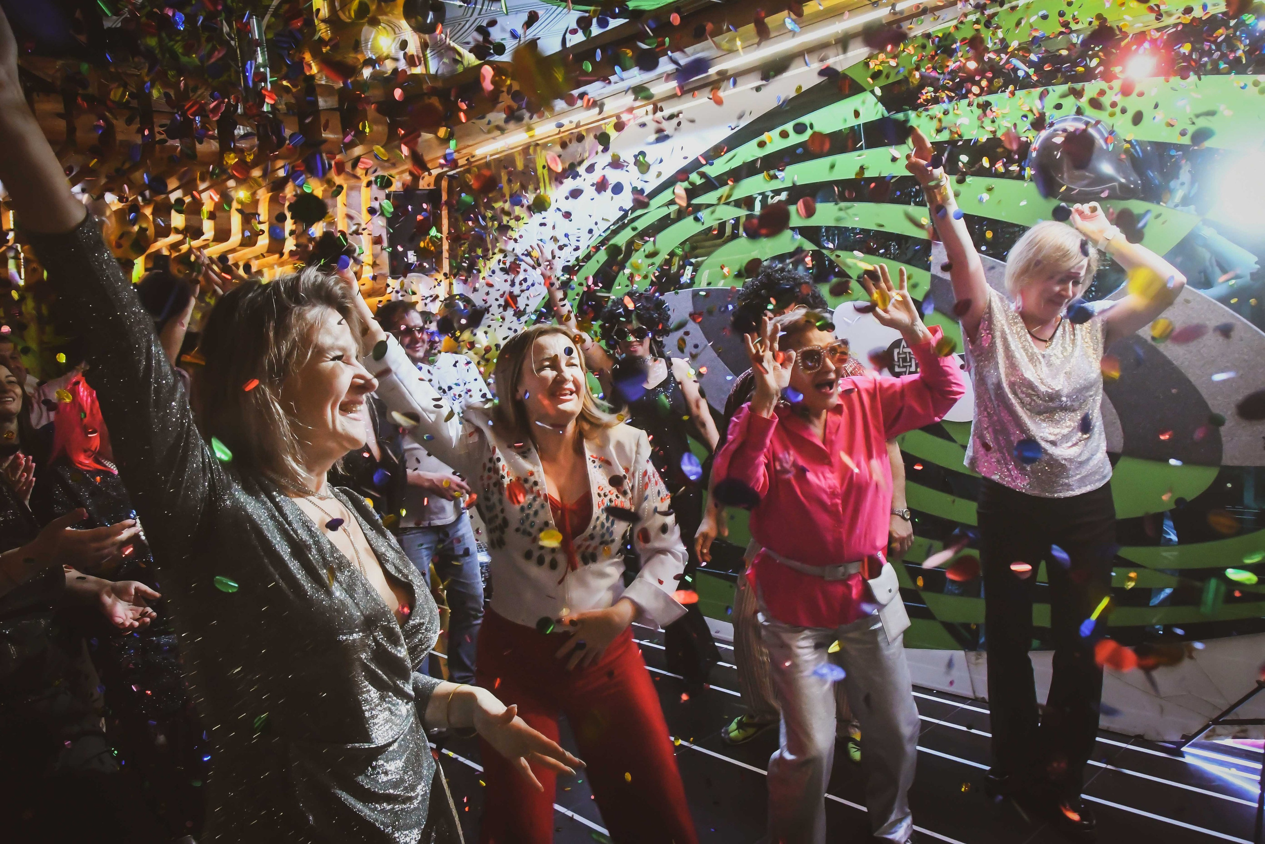 Свидетели дискотеки 80х. Репортажный и детский фотограф в Новосибирске